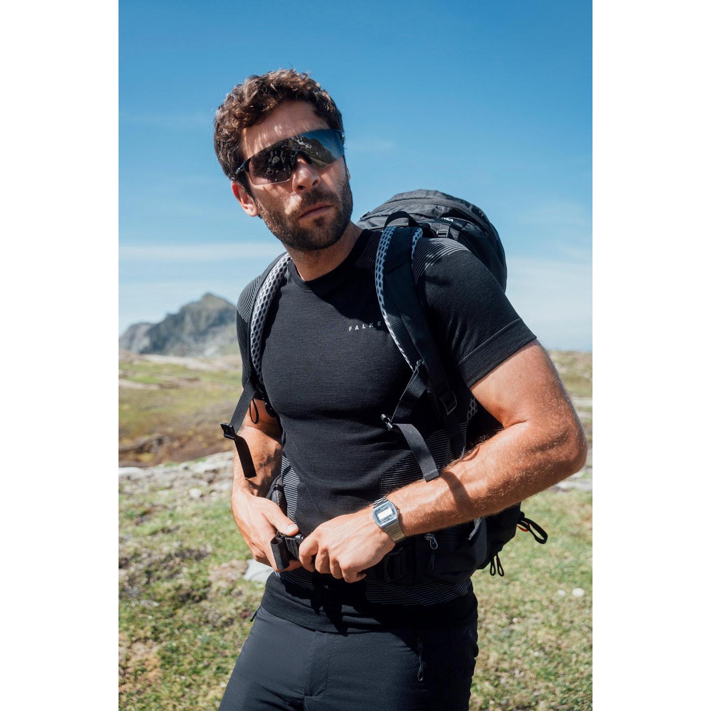 product/2/0/2025_11_falke_33257-3000_3.jpg