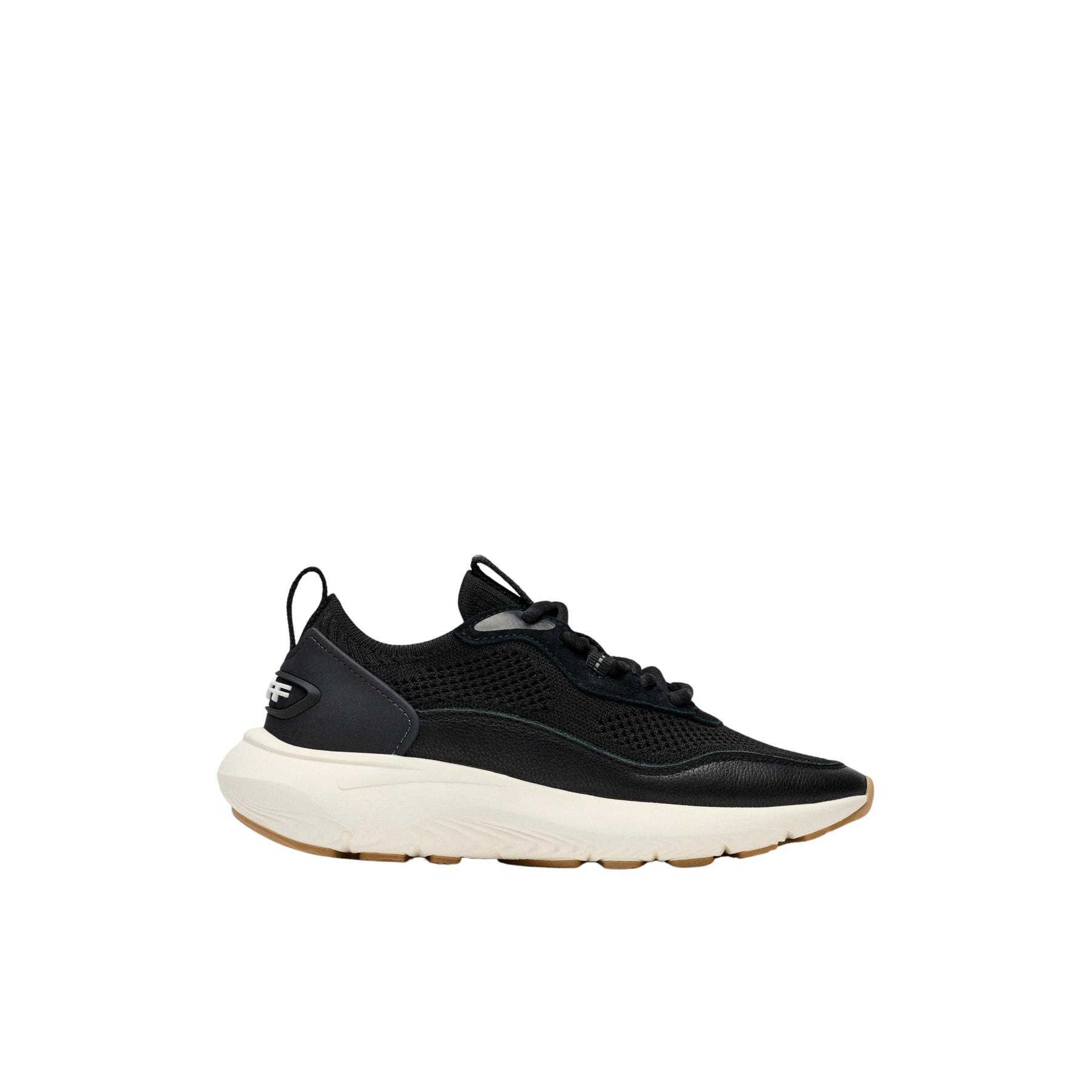 8445262235906 - Sneakers Traveler