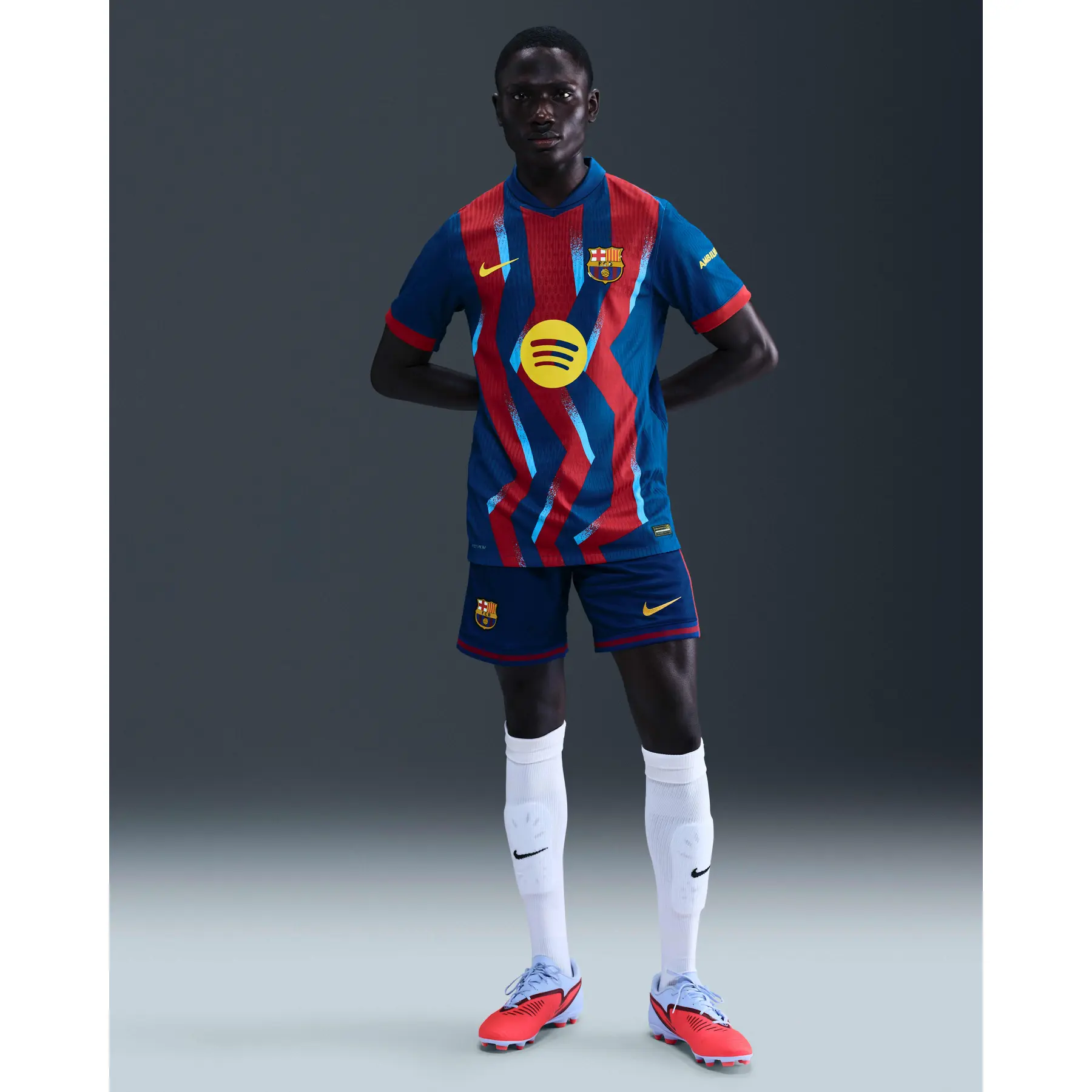A*e様 【超希少】FC BARCELONA トレーニングシャツ 半袖 FC Barcelona Fourth Authentic Shirt 2025/26 | Foot-Store
