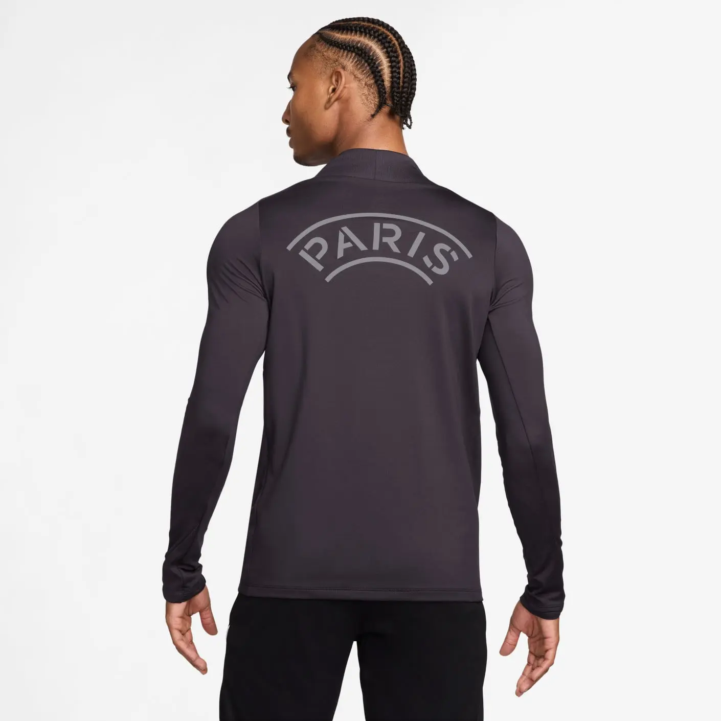 2025_12_nike_ib3646-045_1.webp