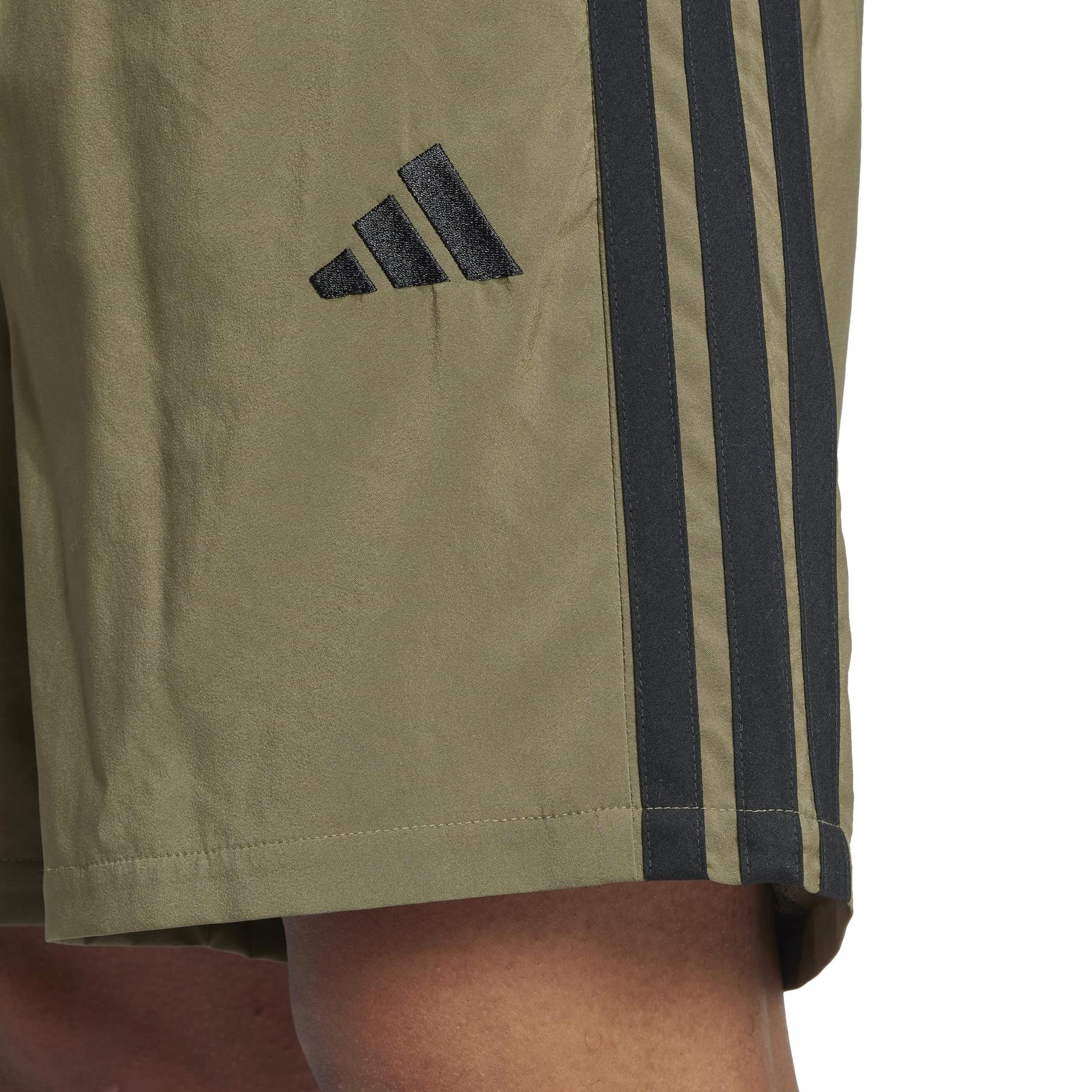 product/2/0/2025_adidas_je6434_7_apparel_on_model_detail_view_2_white.jpg