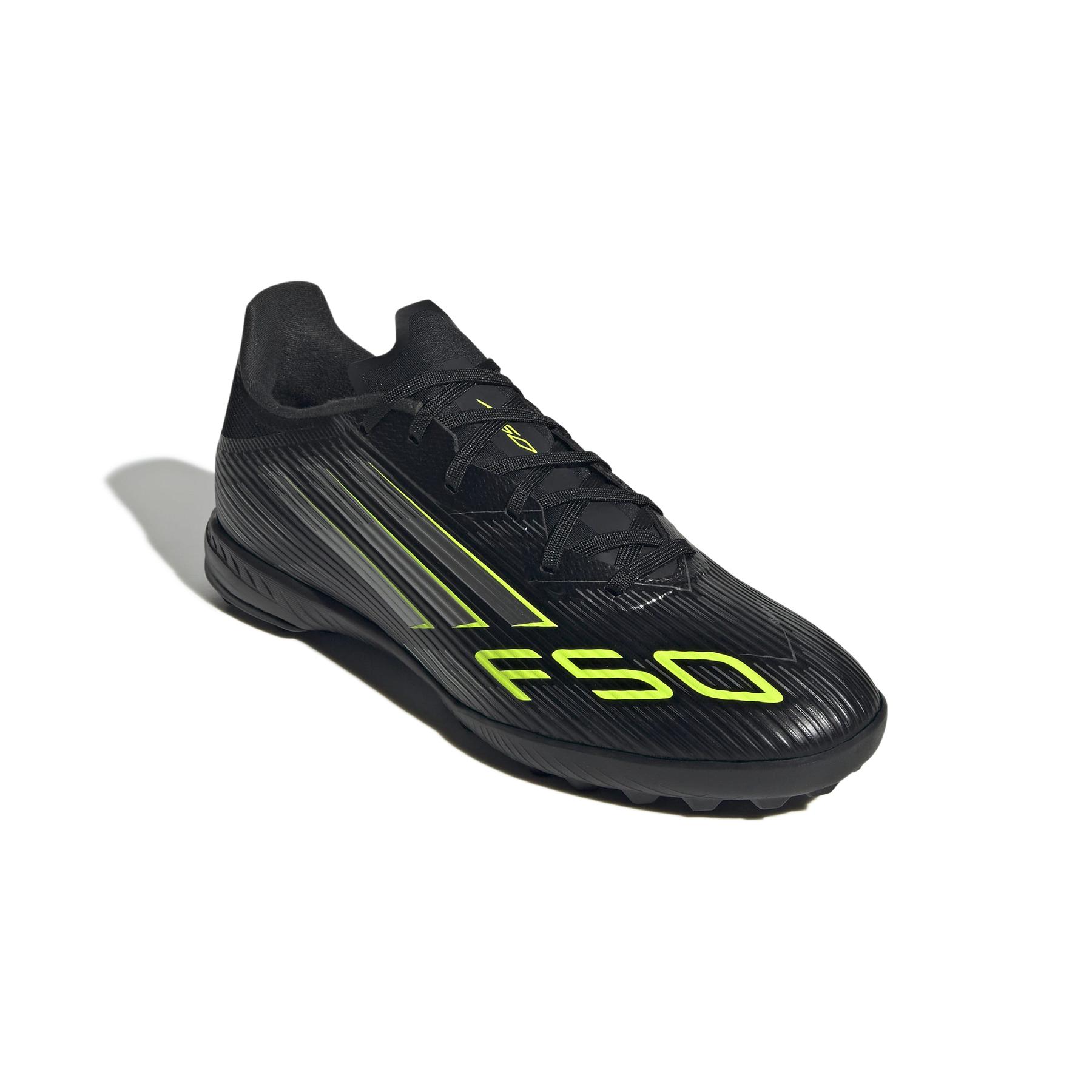 product/2/0/2025_adidas_jh7725_5_footwear_photography_front_lateral_top_view_white.jpg