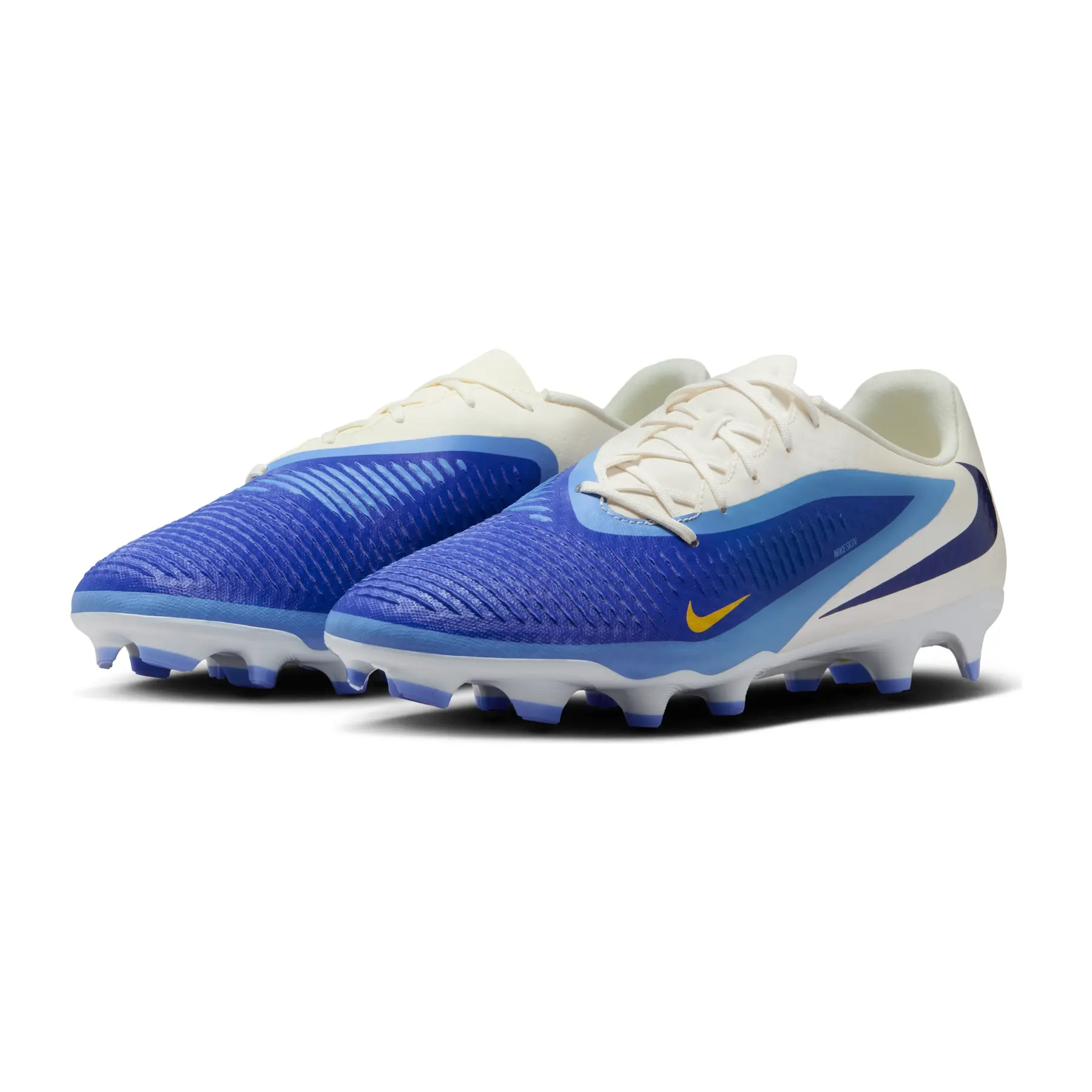 Football boots Nike Phantom 6 Academy FG/MG | Foot-Store