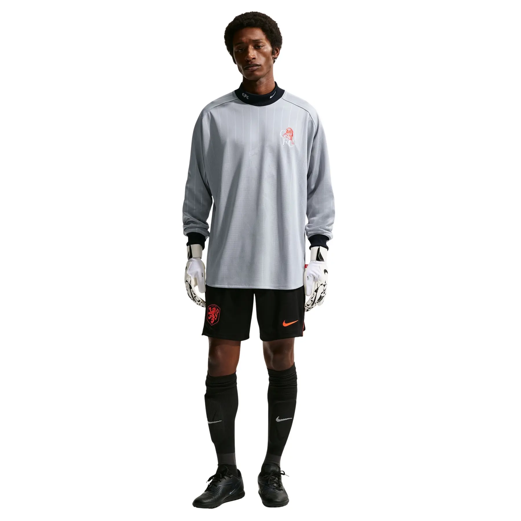 Chelsea long-sleeve goalkeeper shirt 2025/26 | Foot-Store