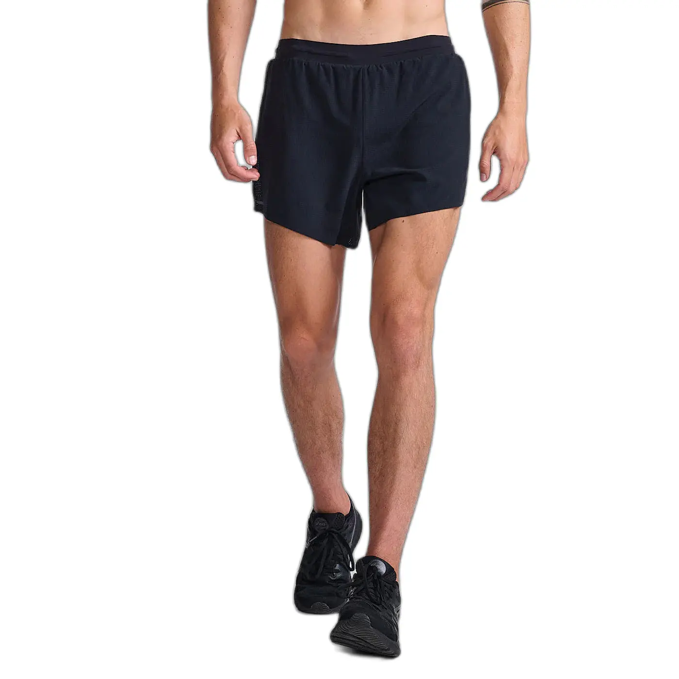 Short 2XU Light Speed Stash 5"