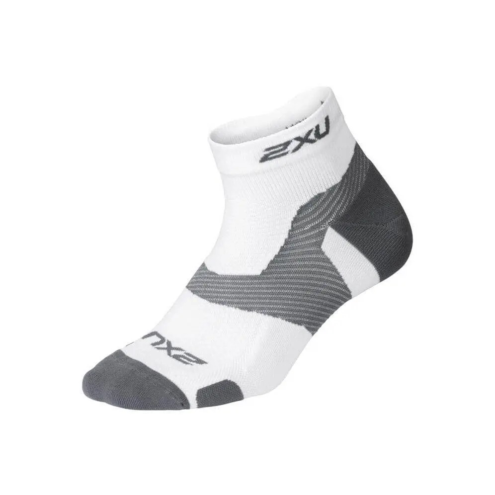 Socks 1-4 2XU Vectr Light Cush