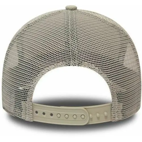 0195600618998 - New Era Multi Camo Trucker Adjustable Cap LA LAKERS Beige 0195600618998 - New Era Multi Camo Trucker Adjustable Cap LA LAKERS Beige