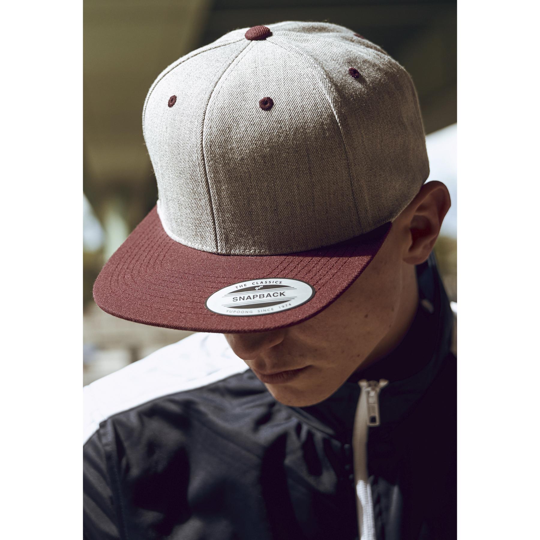 4053838045398 - Classic Snapback 2-Tone Cap