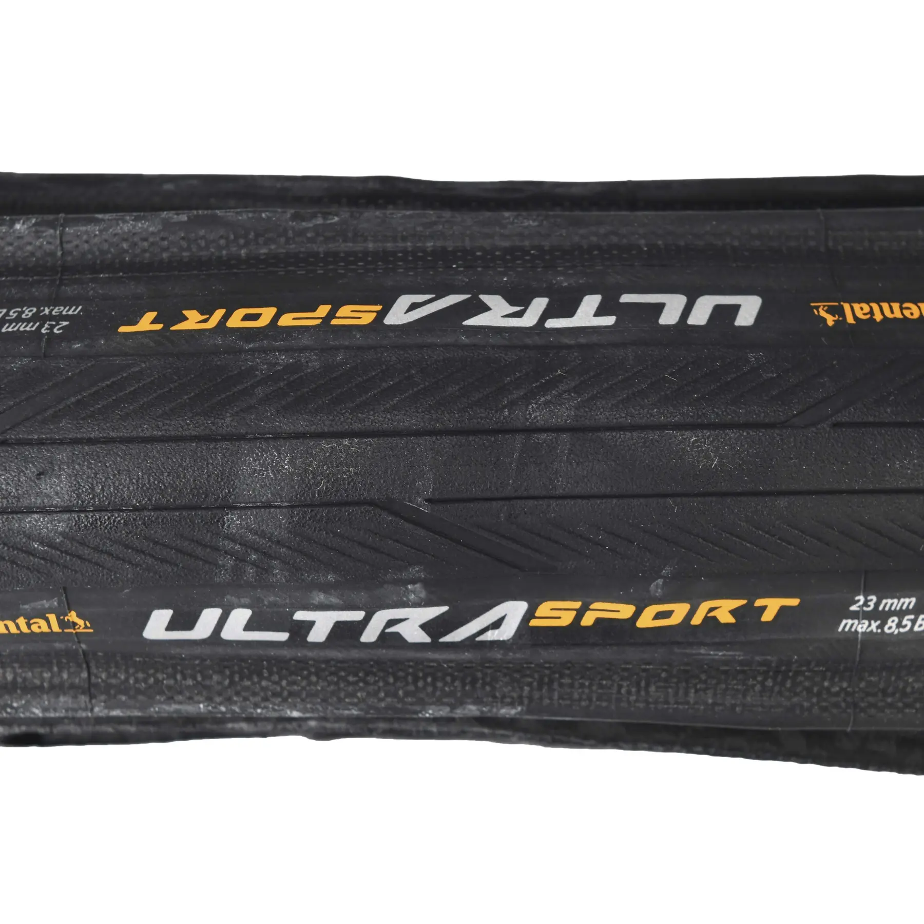 Velo Store - UK Soft tire Continental Ultra Sport 3 23-622 | Extra 10% off with Subscription, Postage £16.79 to UK Fedex.