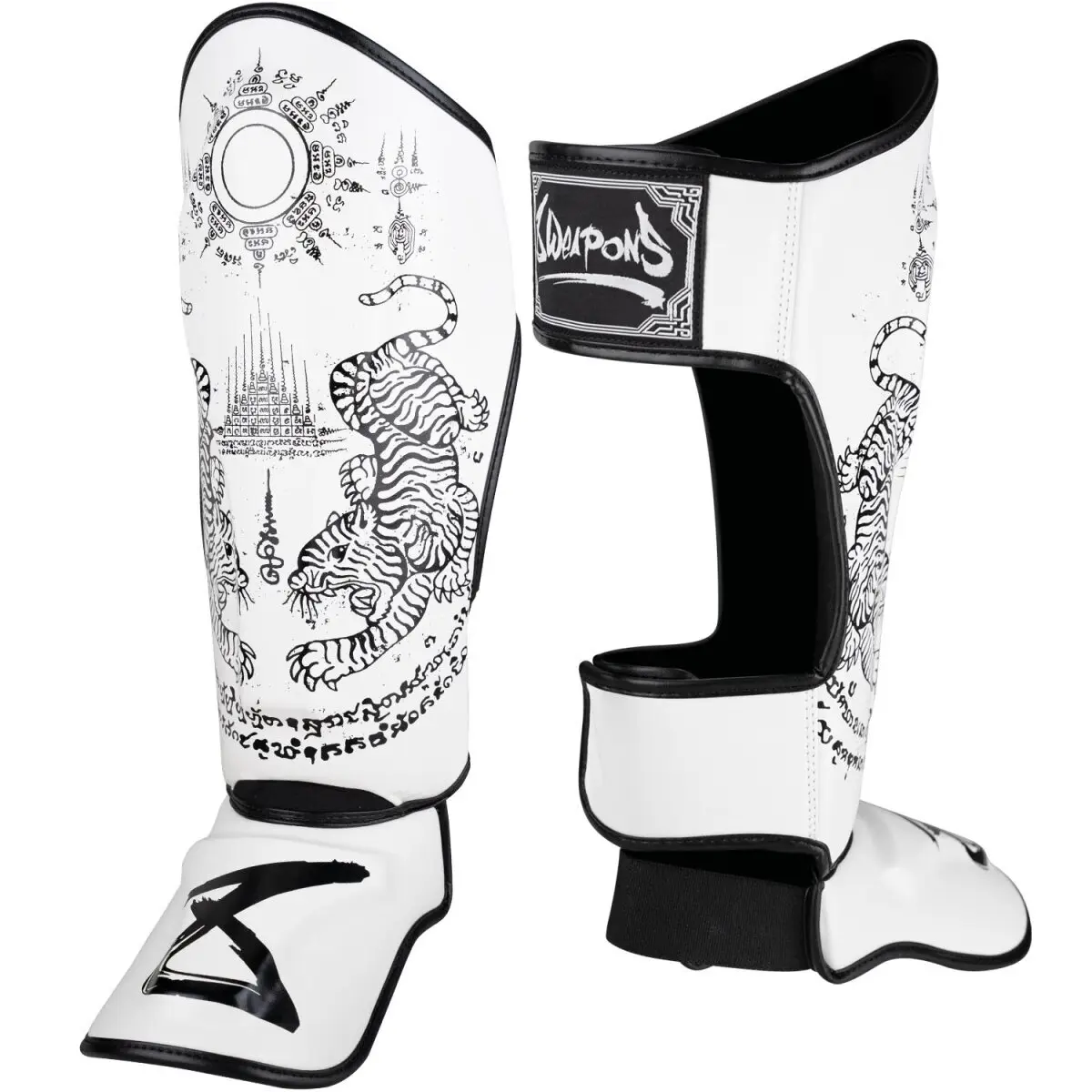 Thai-Box-Schienbeinschoner 8 Weapons Sak Yant Tiger,
