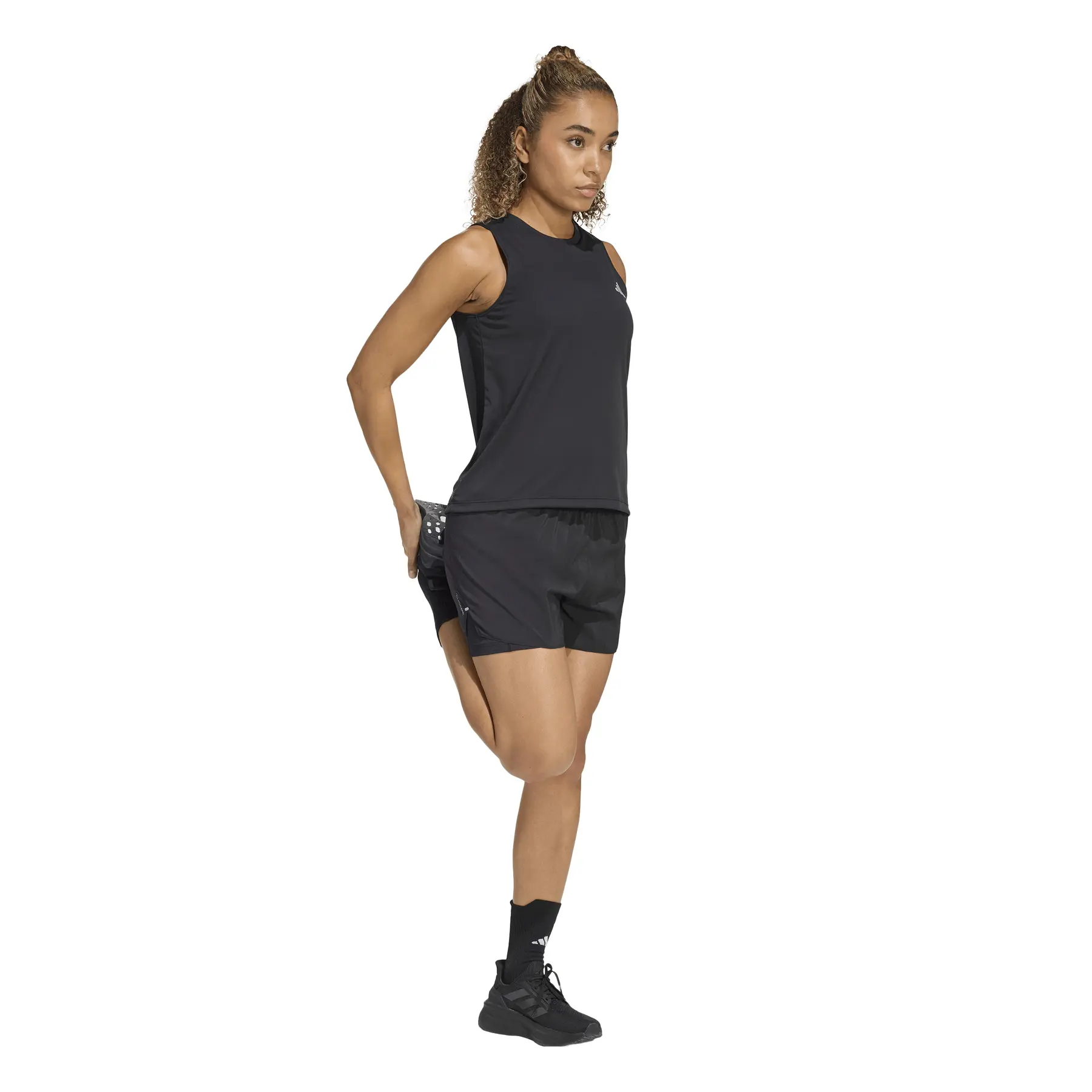 Women's 2-in-1 shorts adidas Essentials | Direct-Volley