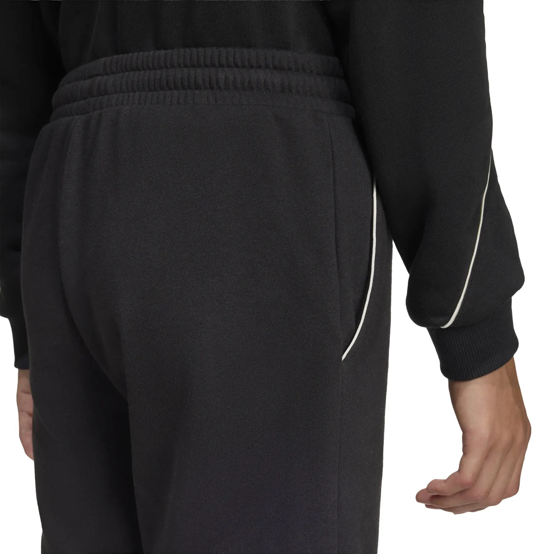 Pantalón corto infantil adidas Seasonals Collegiate Typography