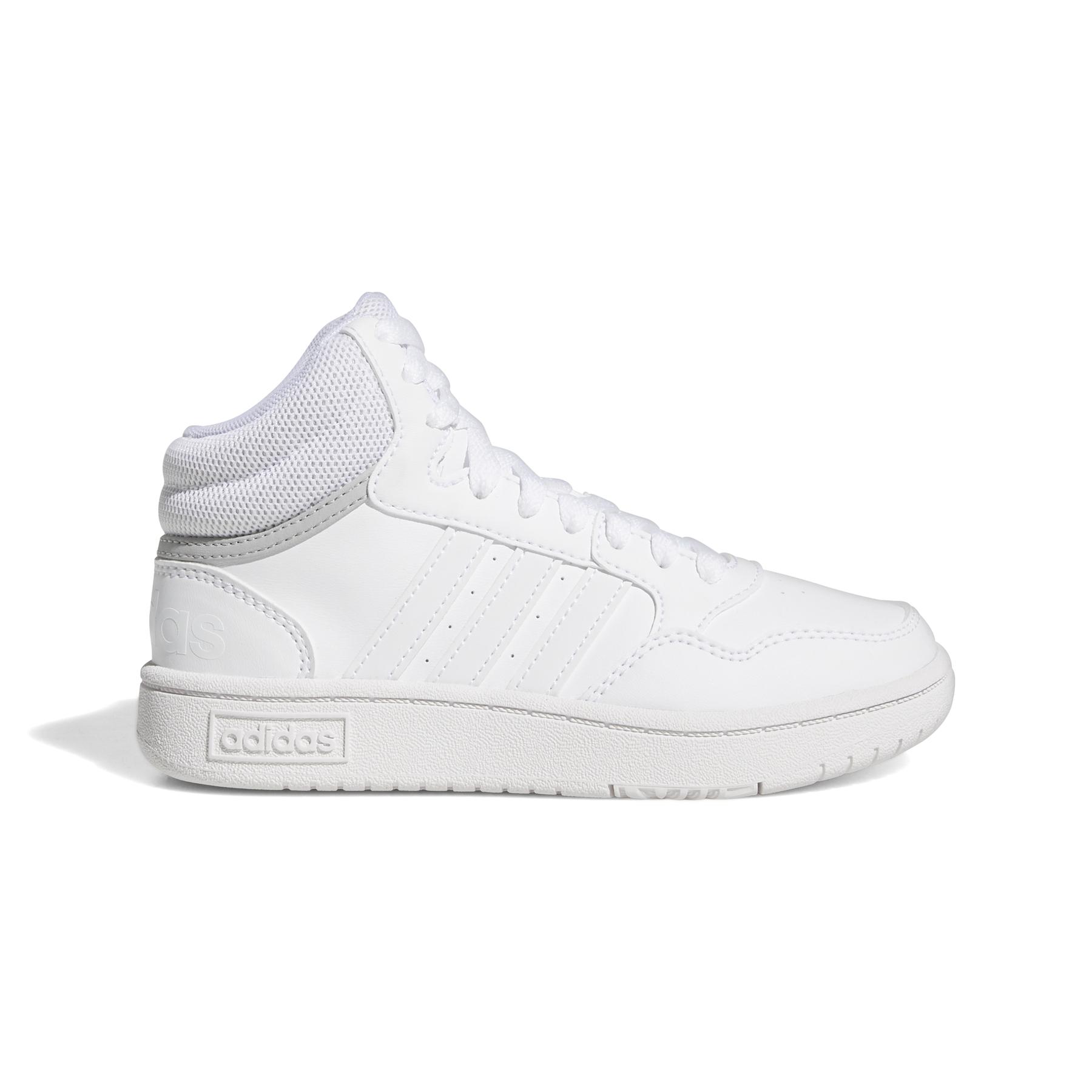 product/a/d/adidas-originals_gw0401_1_footwear_photography_side_lateral_center_view_white_000.jpg