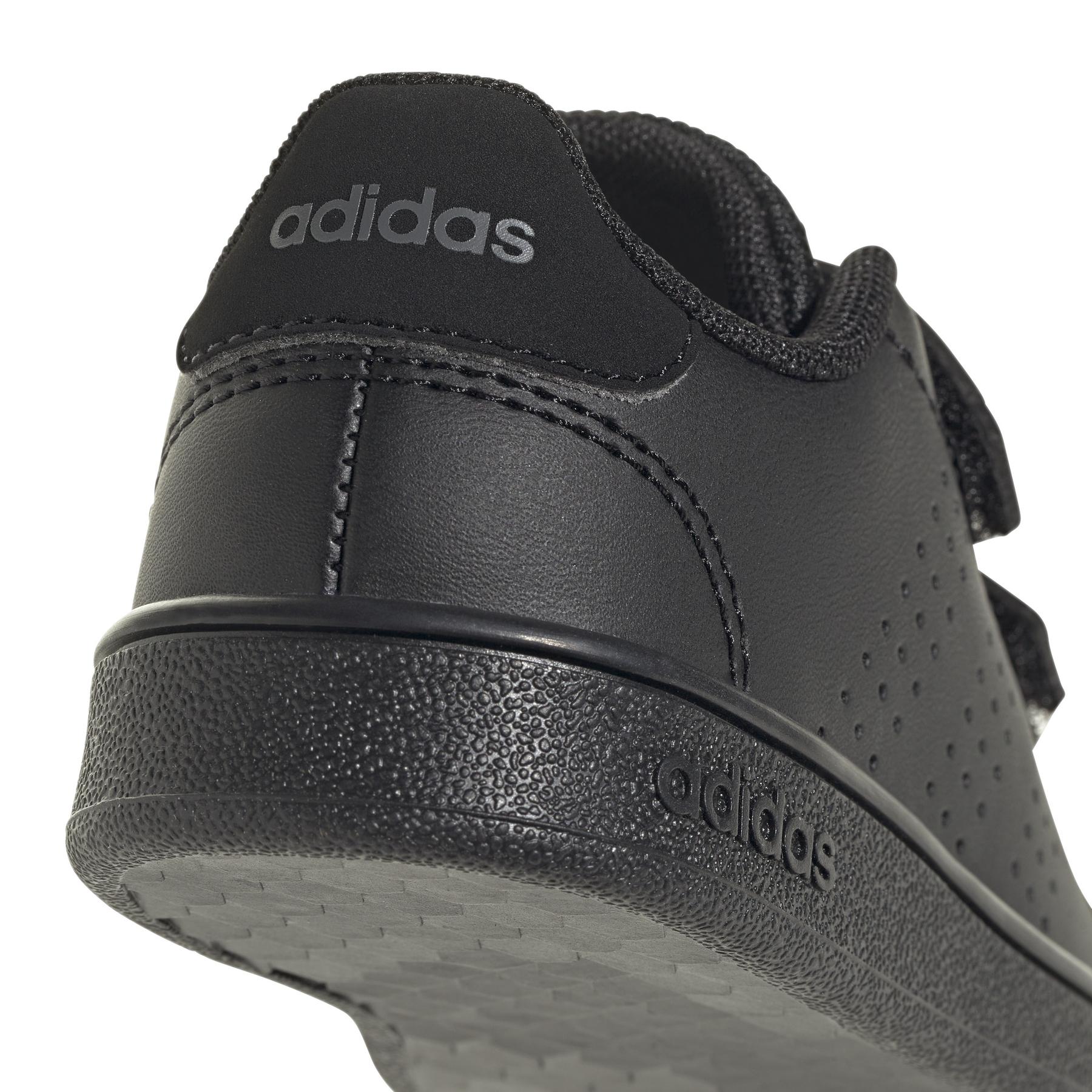 product/a/d/adidas-originals_gw6497_8_footwear_photography_detail_view_1_white_000.jpg
