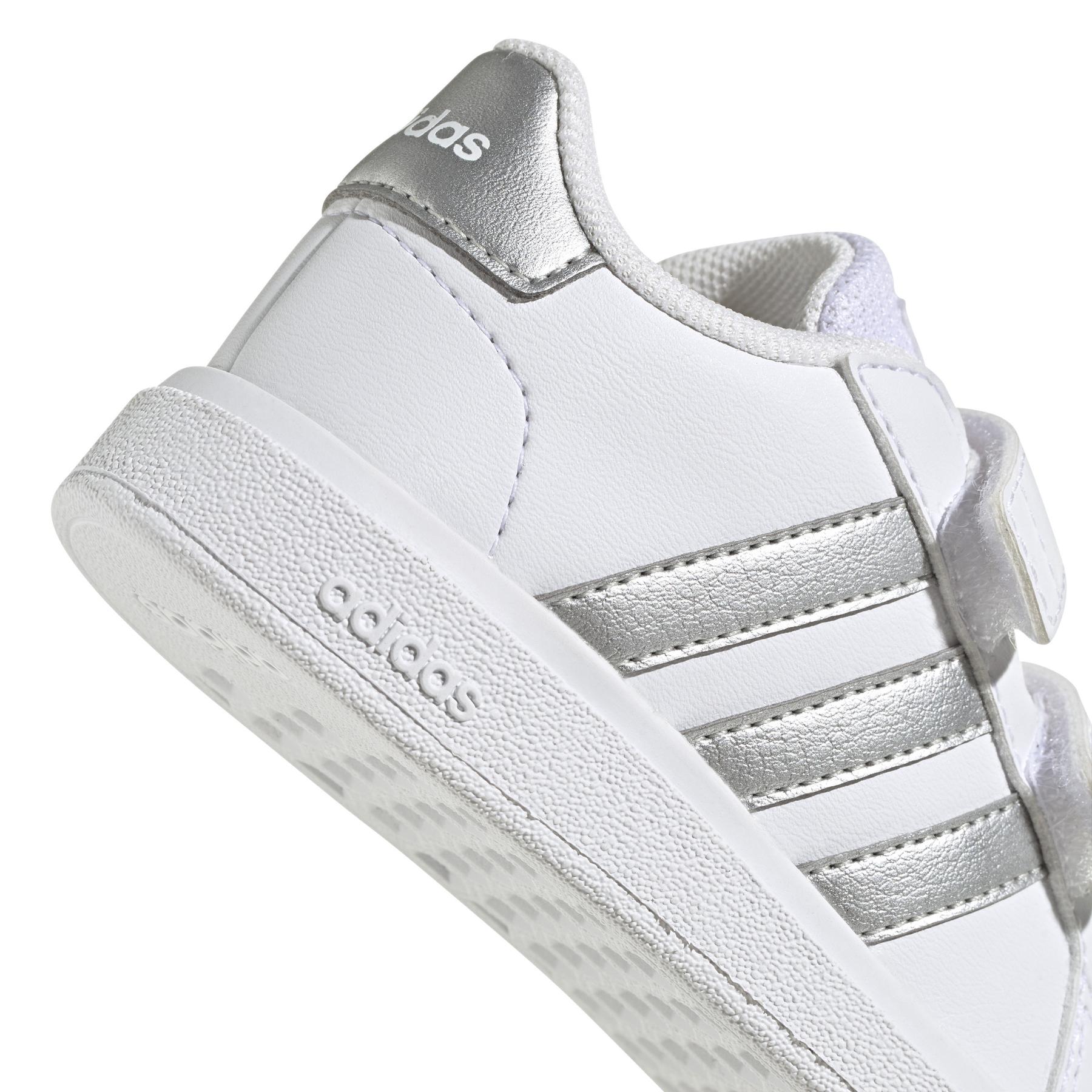 product/a/d/adidas-originals_gw6526_8_footwear_photography_detail_view_1_white_000.jpg