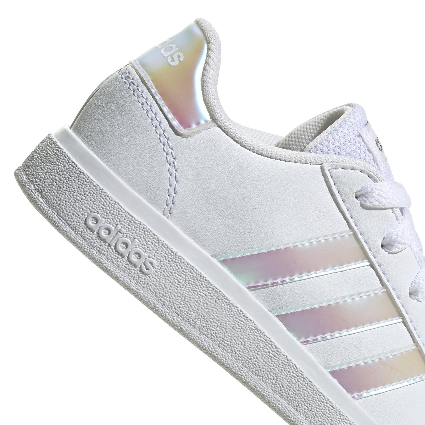 product/a/d/adidas-originals_gy2326_9_footwear_photography_detail_view_2_white_000.jpg