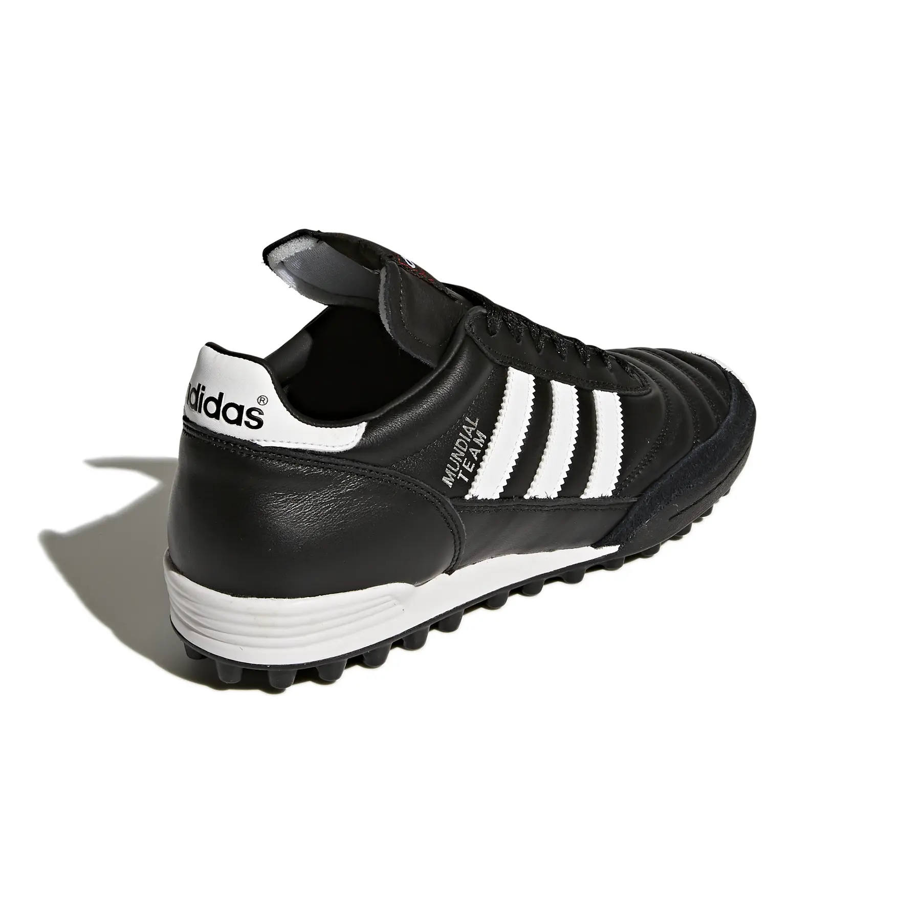 Soccer cleats adidas Mundial Team | Foot-Store
