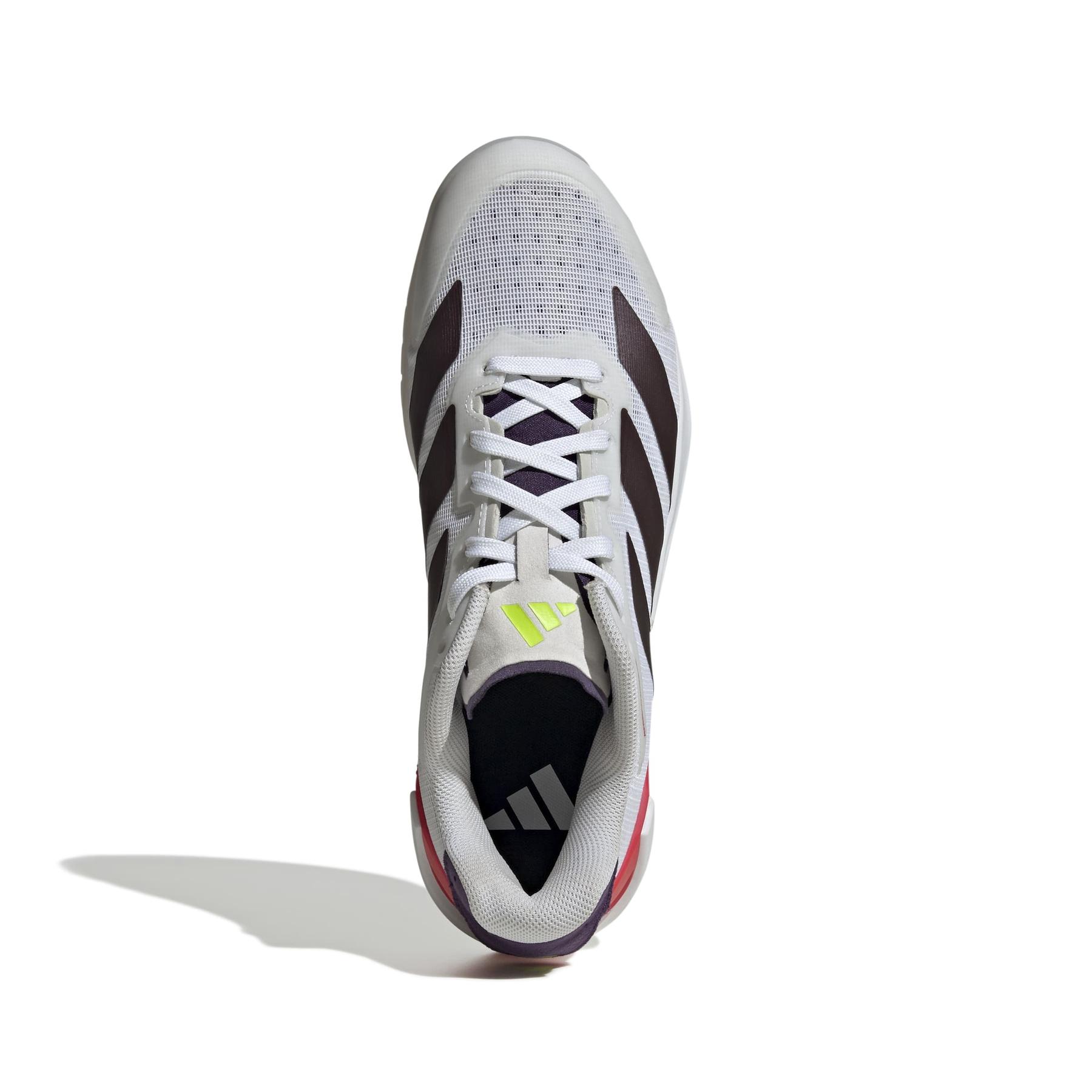 product/a/d/adidas_aic-jh5156_3_footwear_photography_top_portrait_view_white.jpg