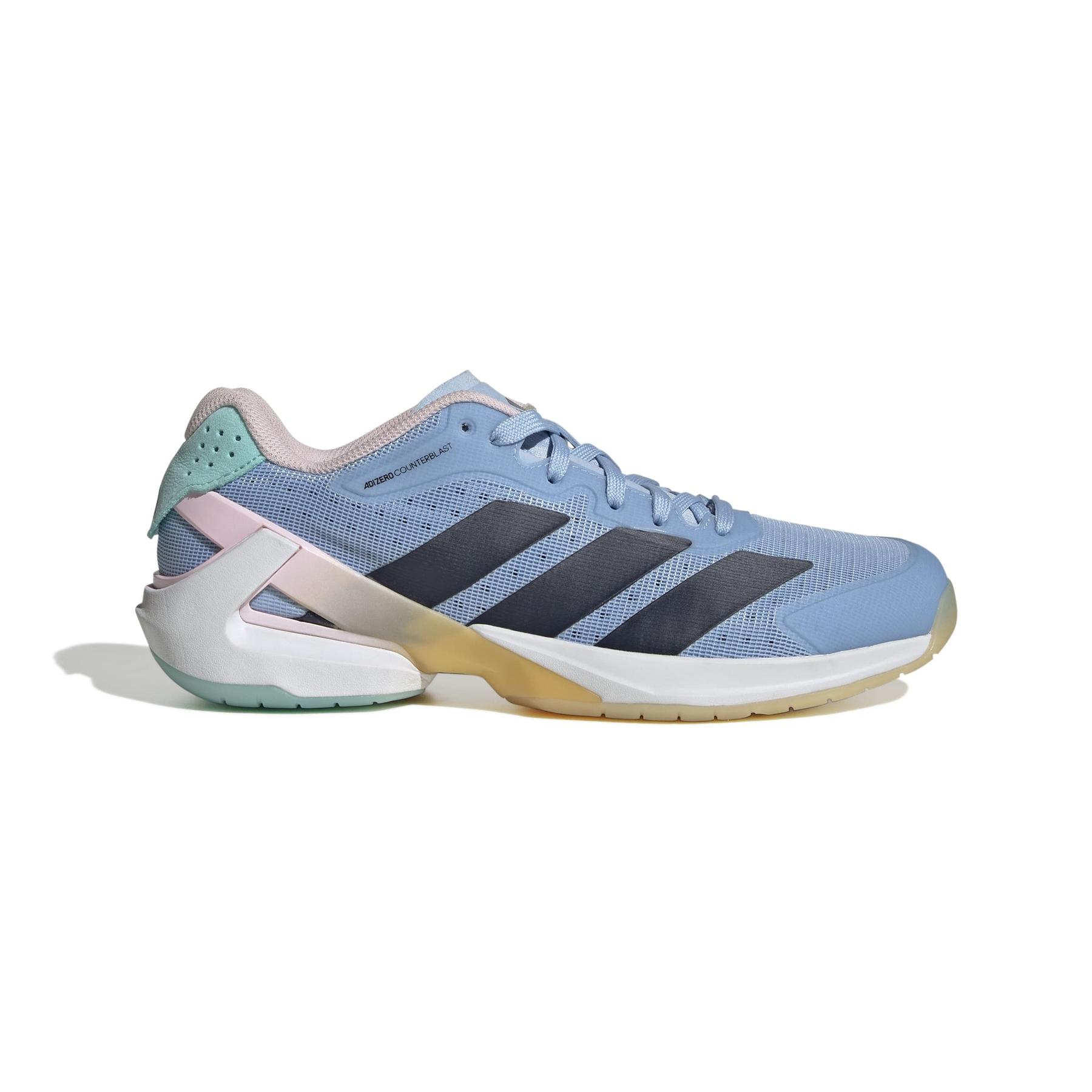 product/a/d/adidas_aic-jp9836_1_footwear_photography_side_lateral_center_view_white.jpg