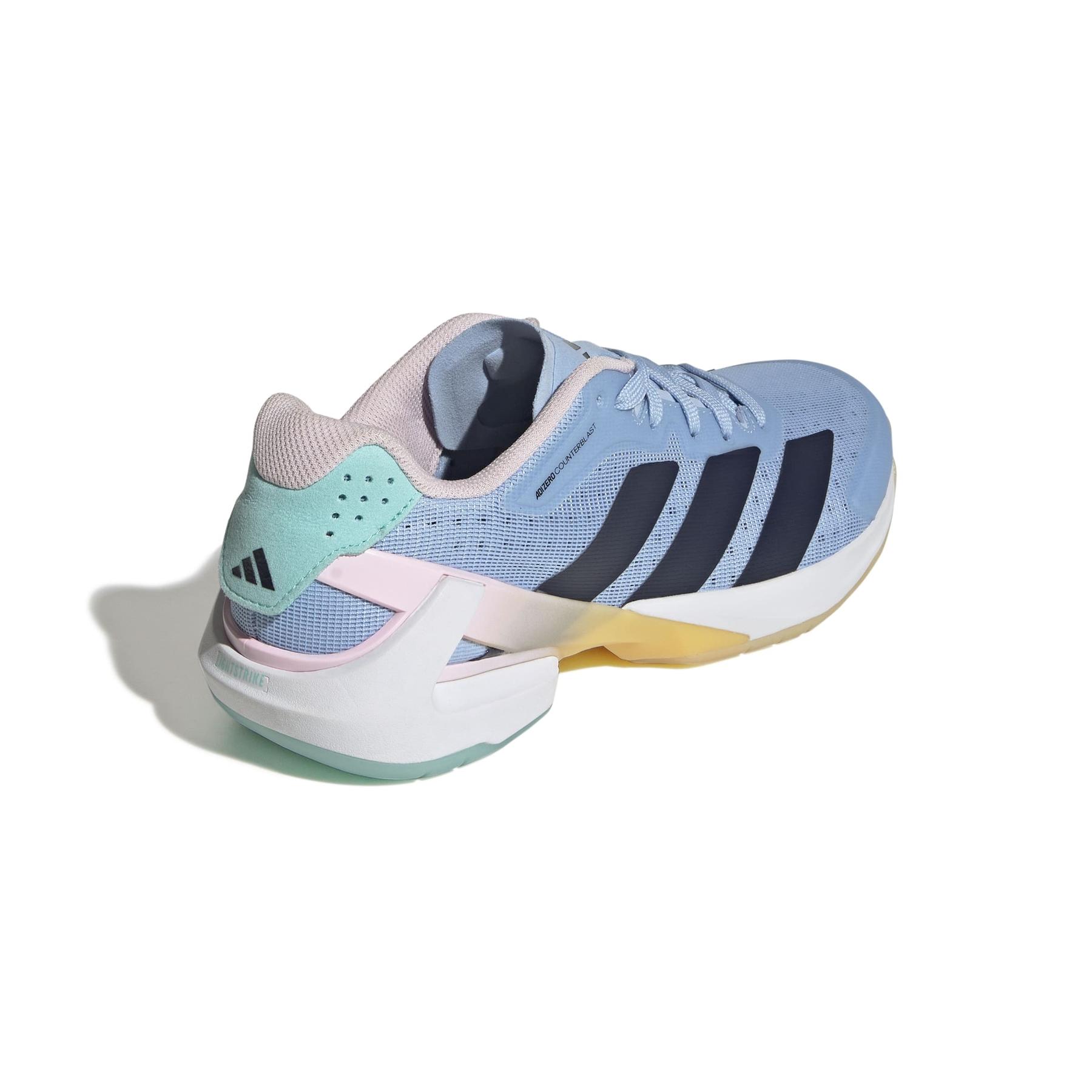 product/a/d/adidas_aic-jp9836_7_footwear_photography_back_lateral_top_view_white.jpg