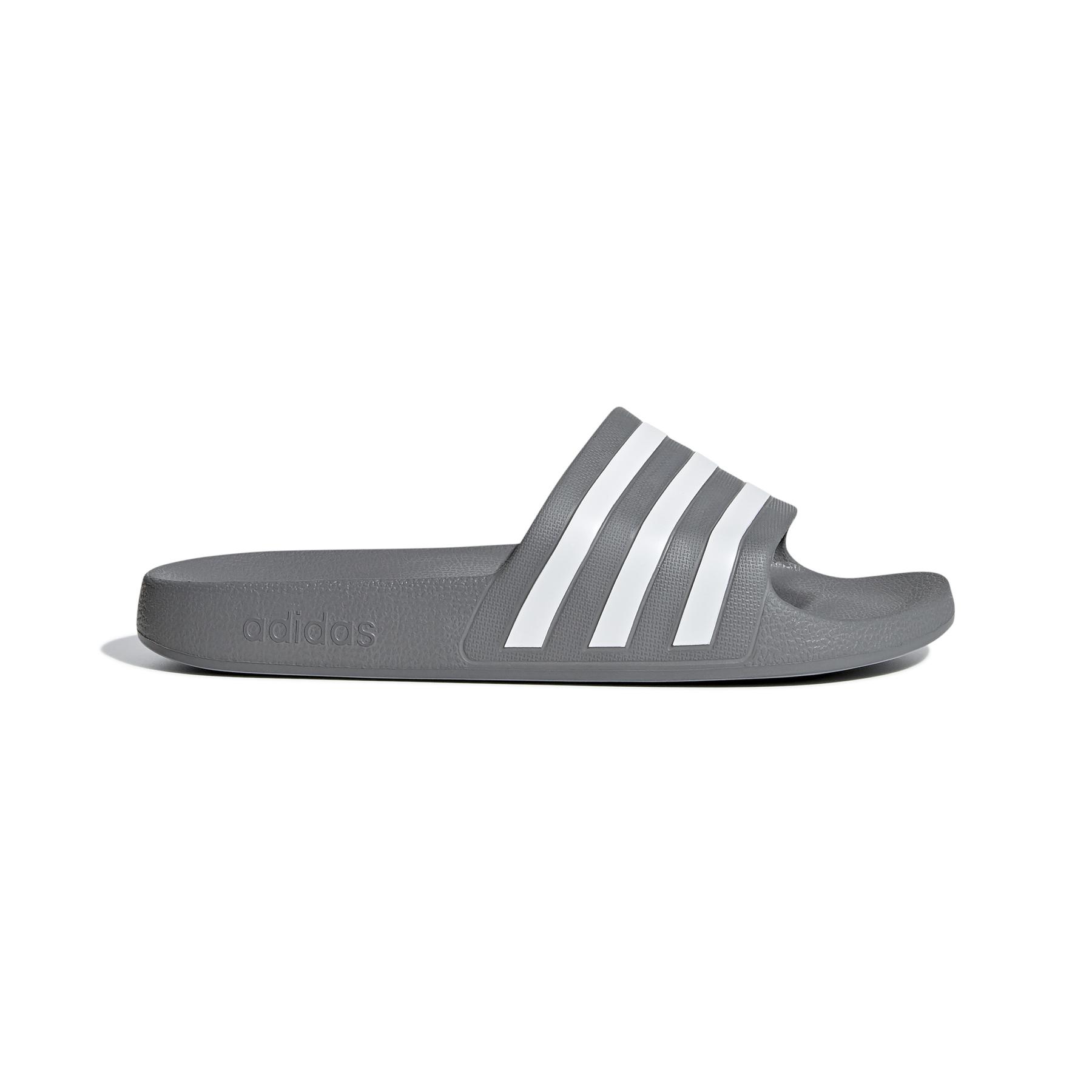 product/a/d/adidas_f35538_1_footwear_photography_side_lateral_center_view_white-nw112824.jpg
