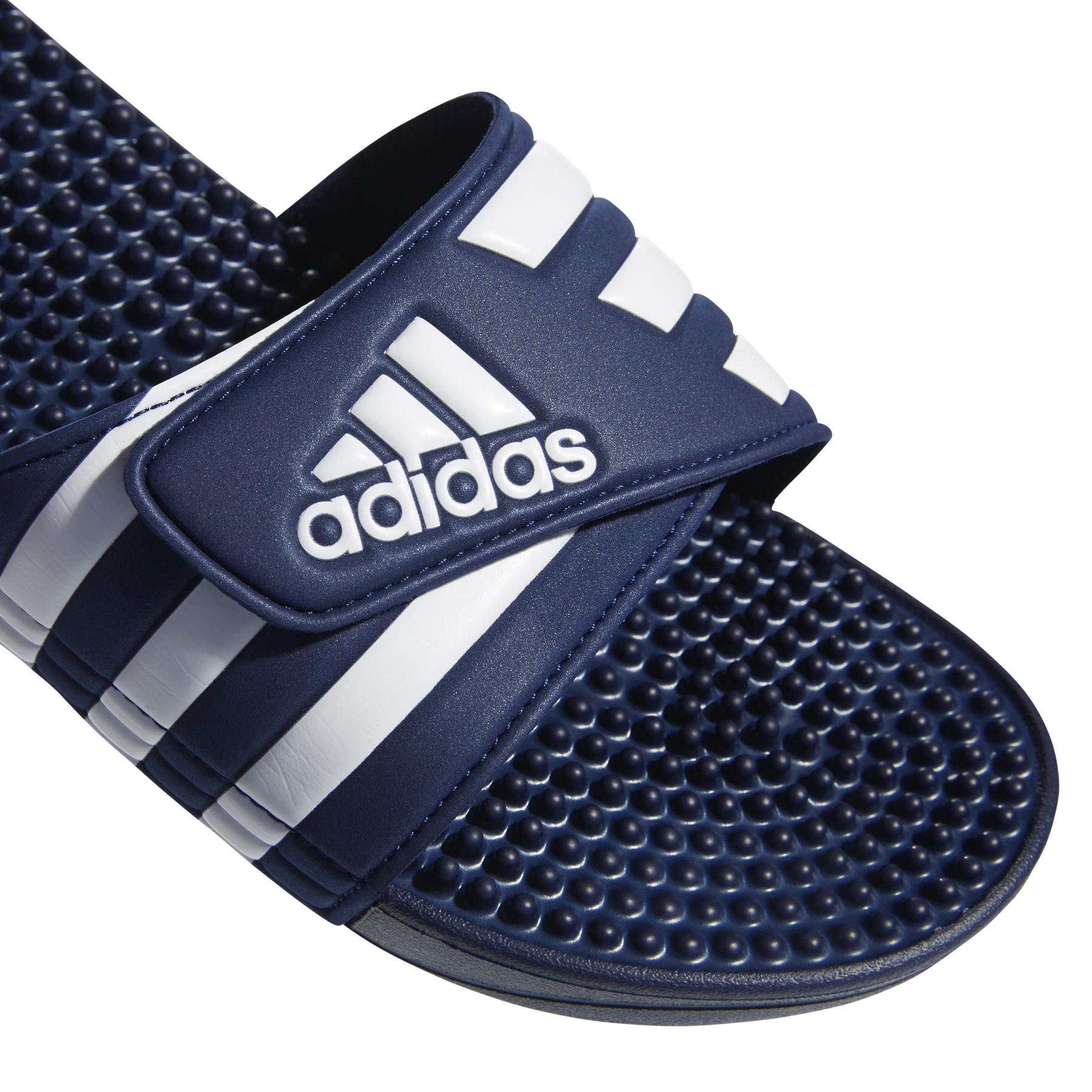 product/a/d/adidas_f35579_8_footwear_photography_detail_view_1_white-nw031524.jpg