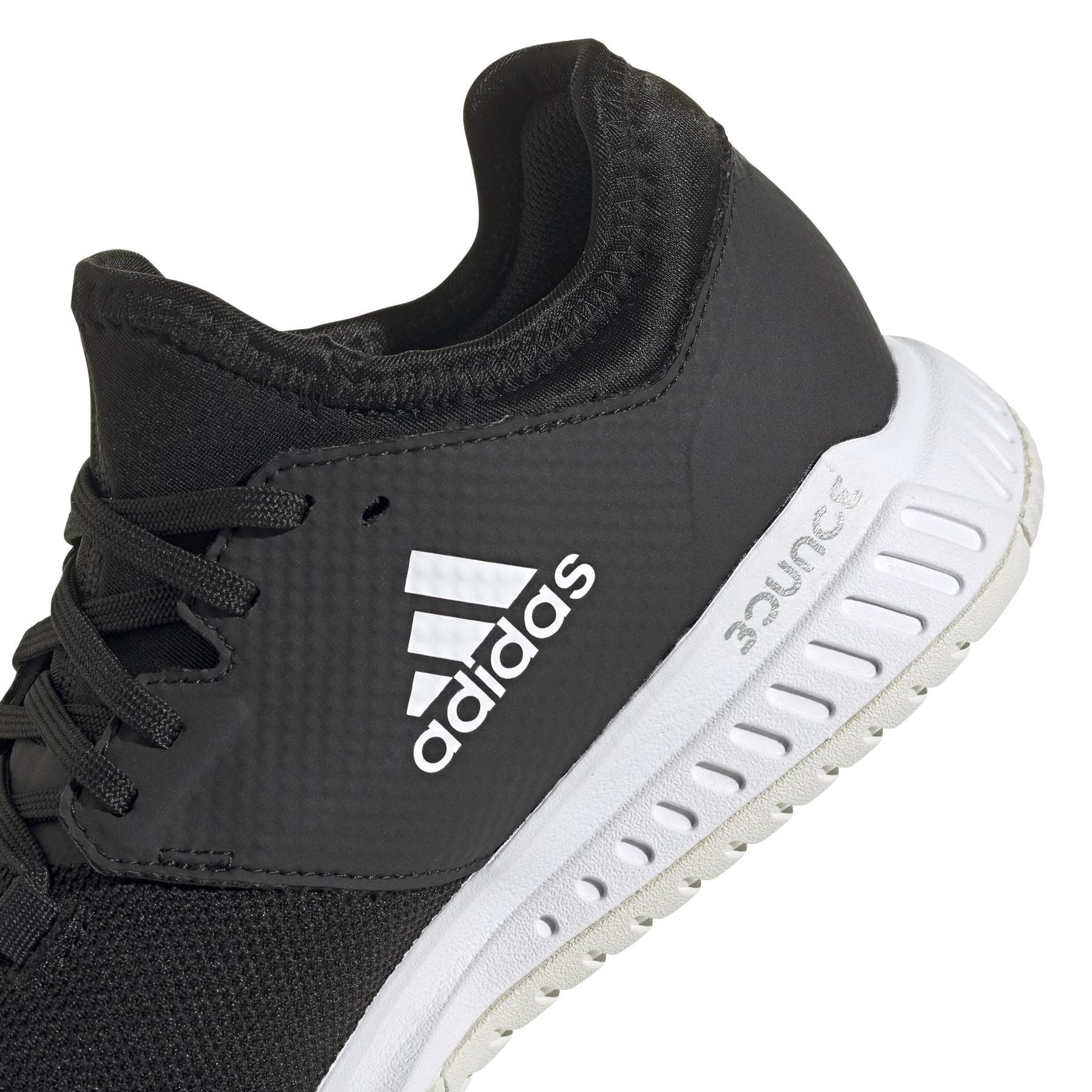 product/a/d/adidas_fx1804_8_footwear_photography_detail_view_1_white_000.jpg