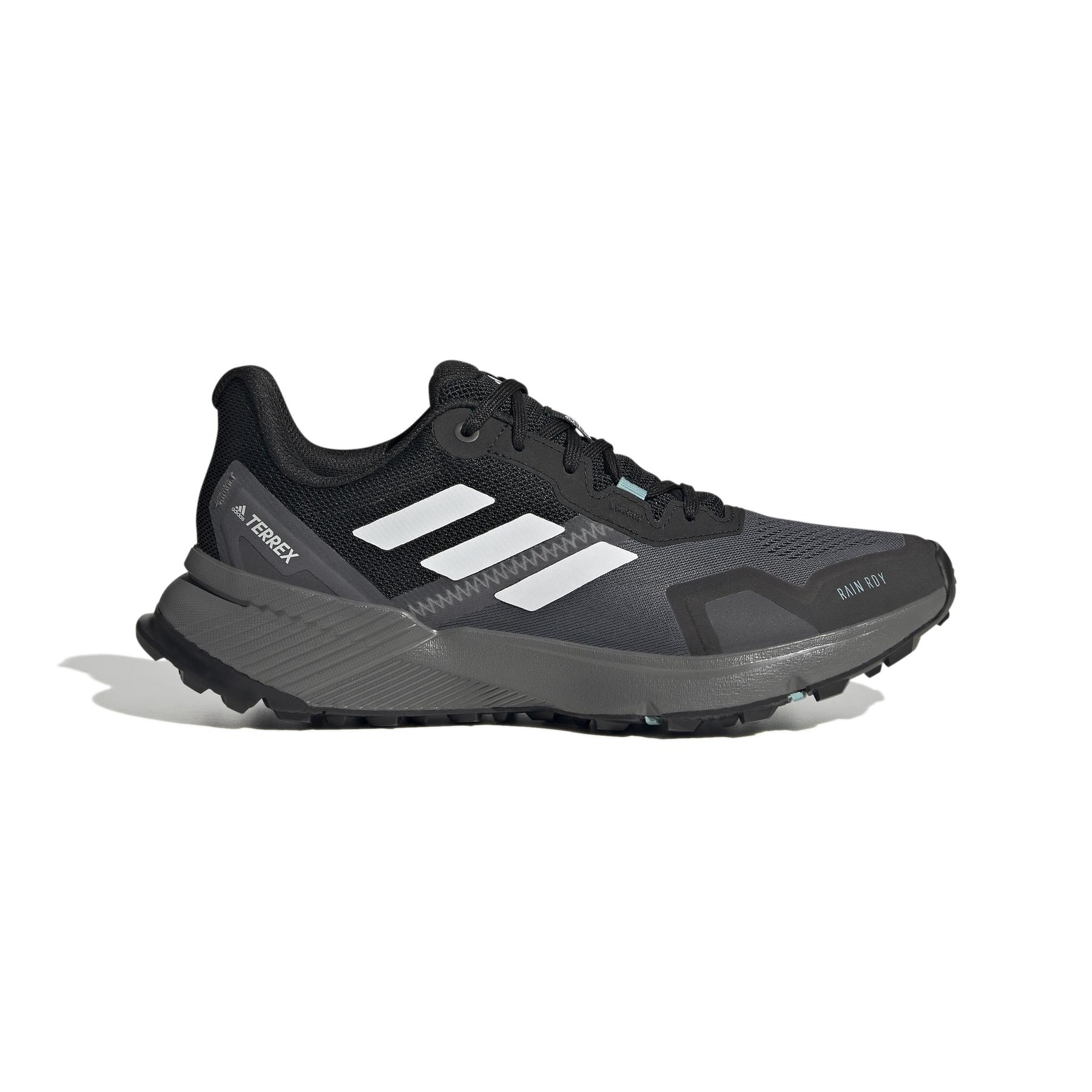 product/a/d/adidas_fz3045_1_footwear_photography_side_lateral_center_view_white_000.jpg