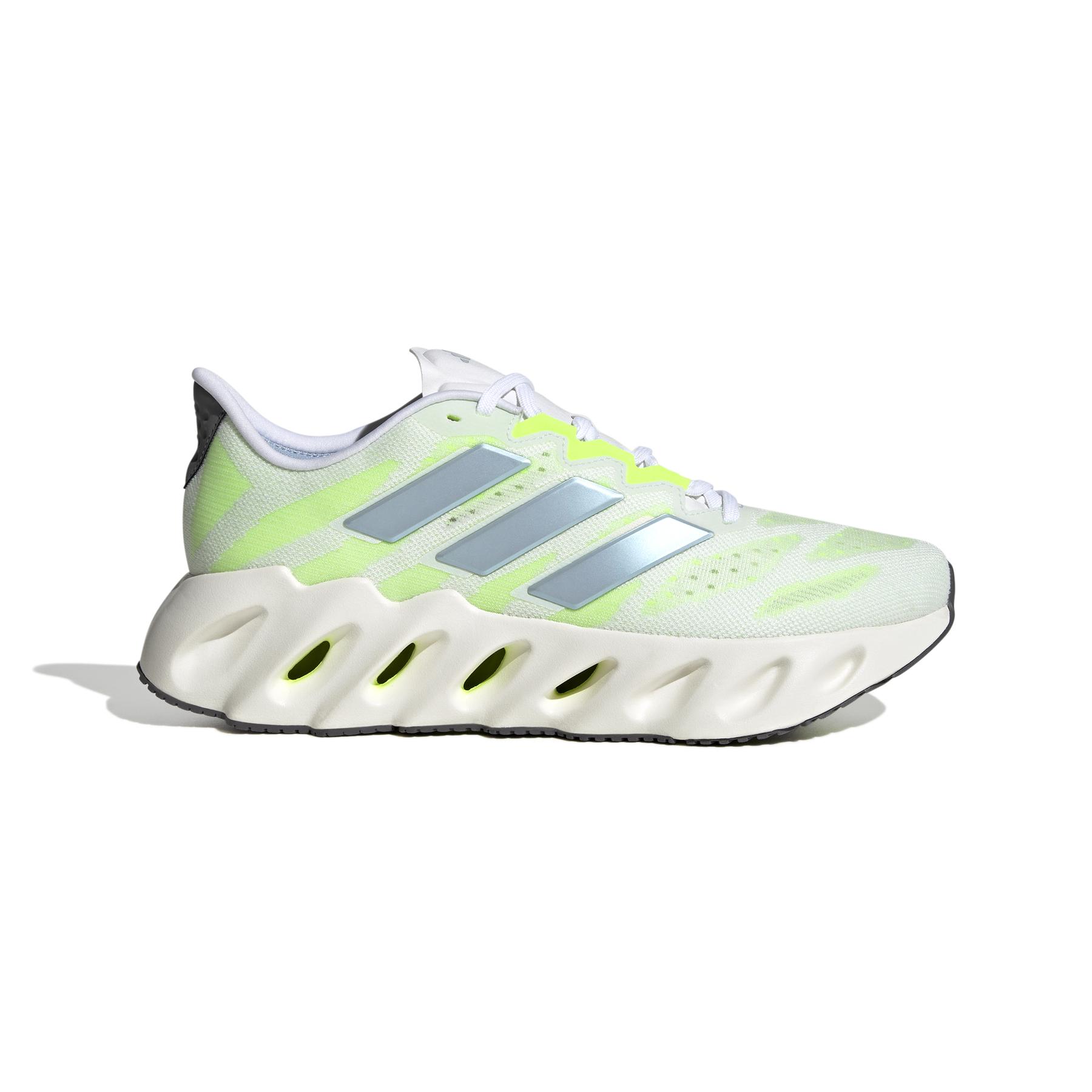 Scarpe da corsa adidas Shift FWD