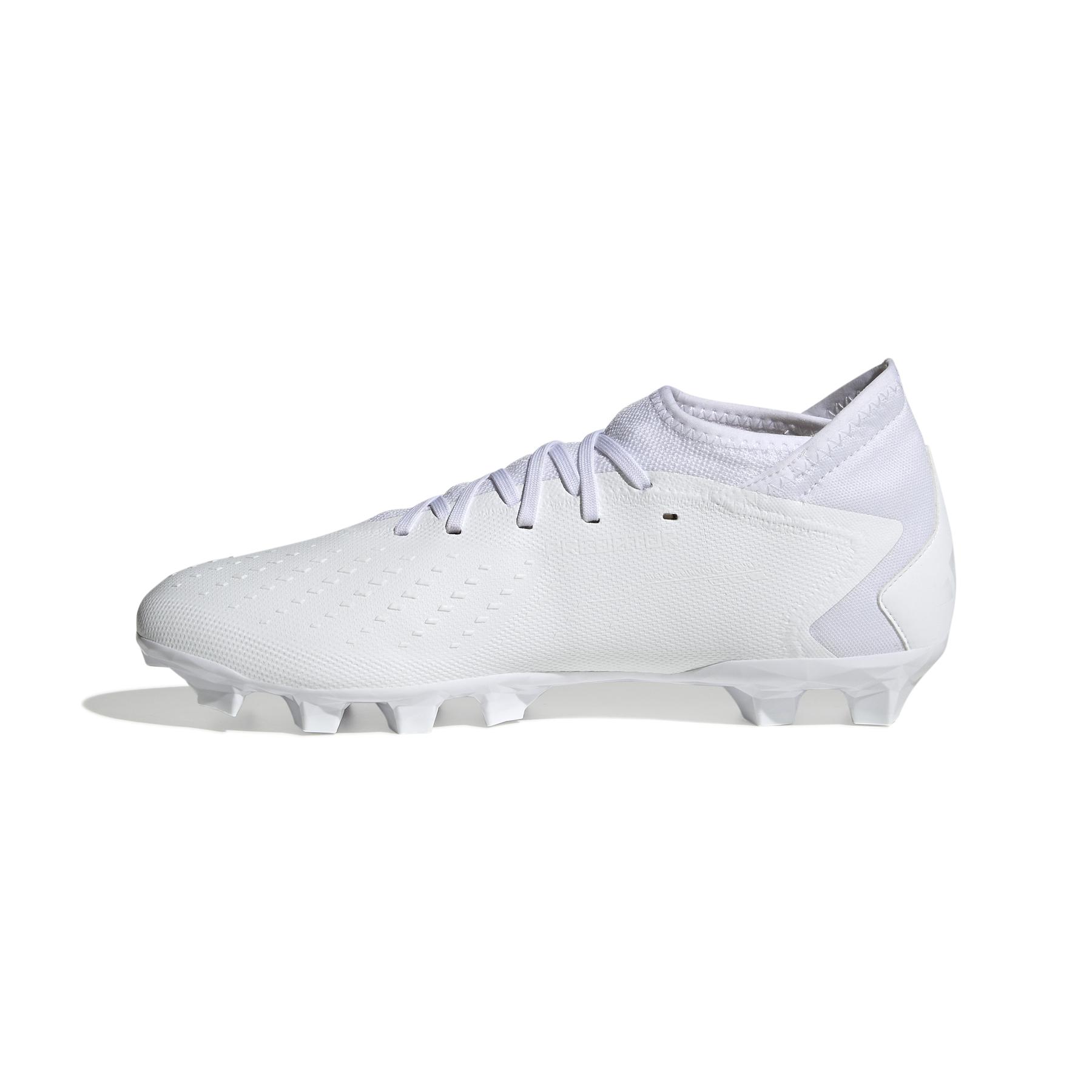 product/a/d/adidas_fz6114_4_footwear_photography_side_medial_center_view_white_000.jpg