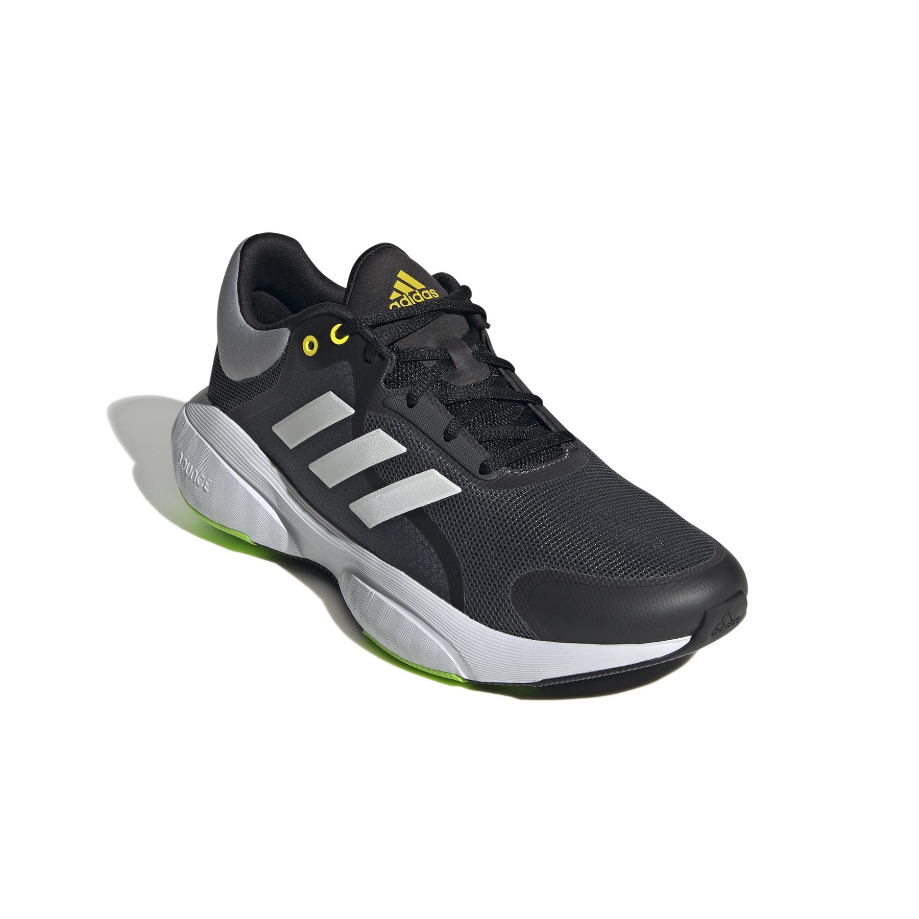 product/a/d/adidas_gv9531_6_footwear_photography_front_lateral_top_view_white_000.jpg