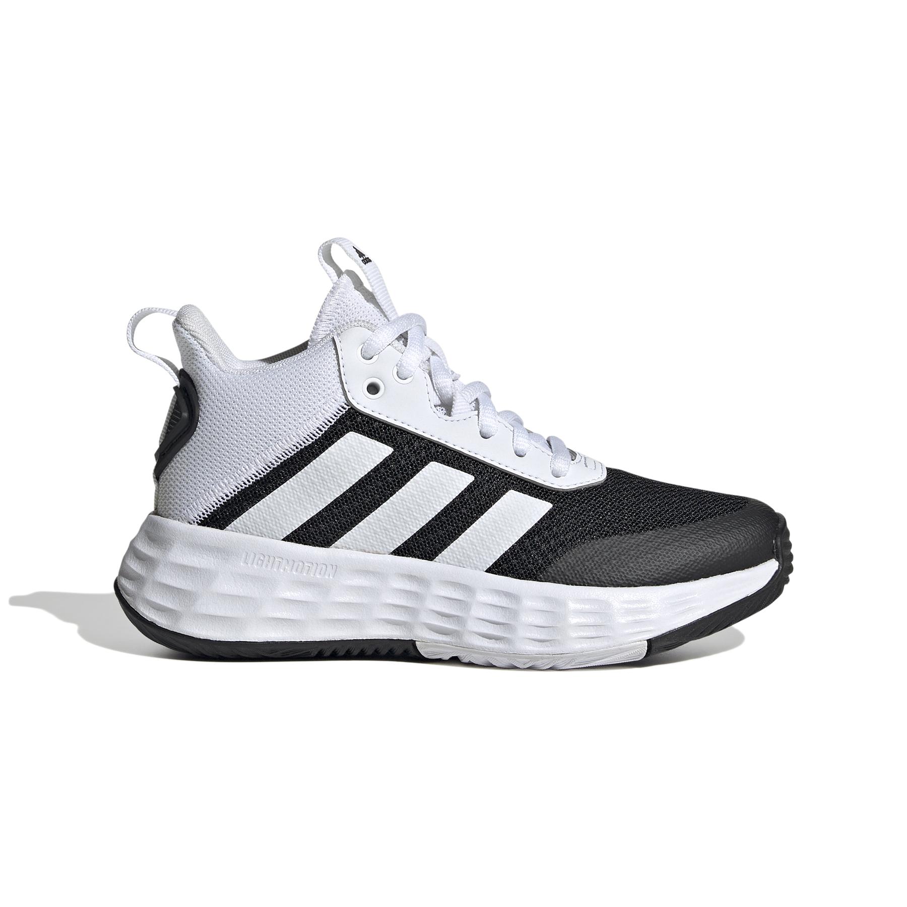 product/a/d/adidas_gw1552_1_footwear_photography_side_lateral_center_view_white_000.jpg