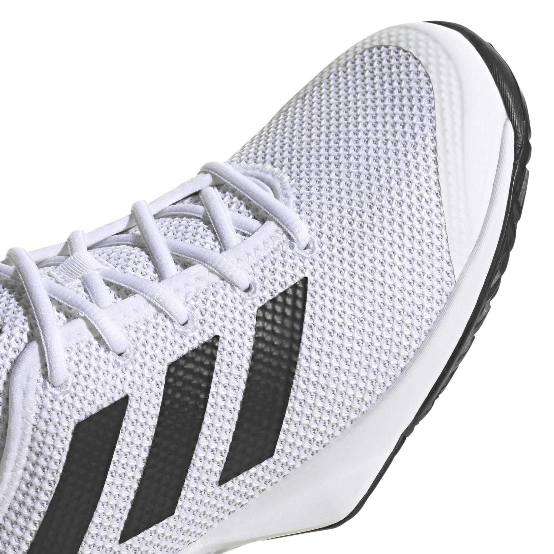 product/a/d/adidas_gw2518_8_footwear_photography_detail_view_1_white-nw040824x.jpg