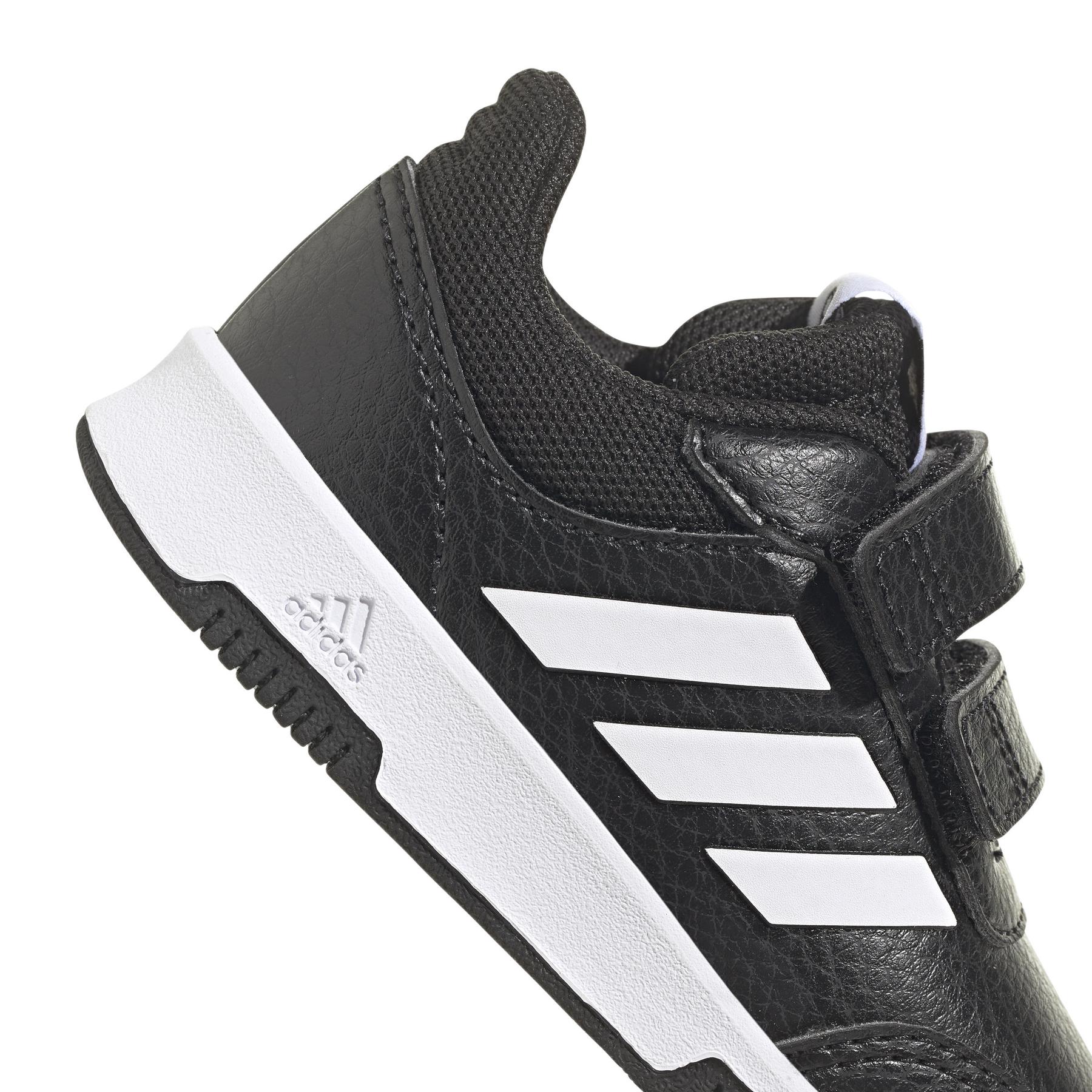 product/a/d/adidas_gw6456_8_footwear_photography_detail_view_1_white_000.jpg
