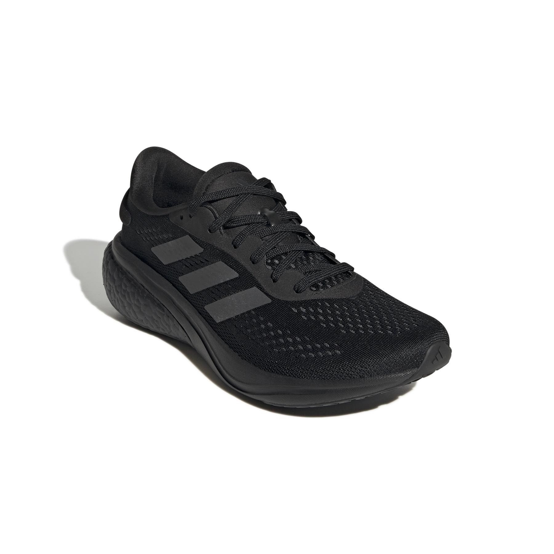 product/a/d/adidas_gw9087_6_footwear_photography_front_lateral_top_view_white_000.jpg