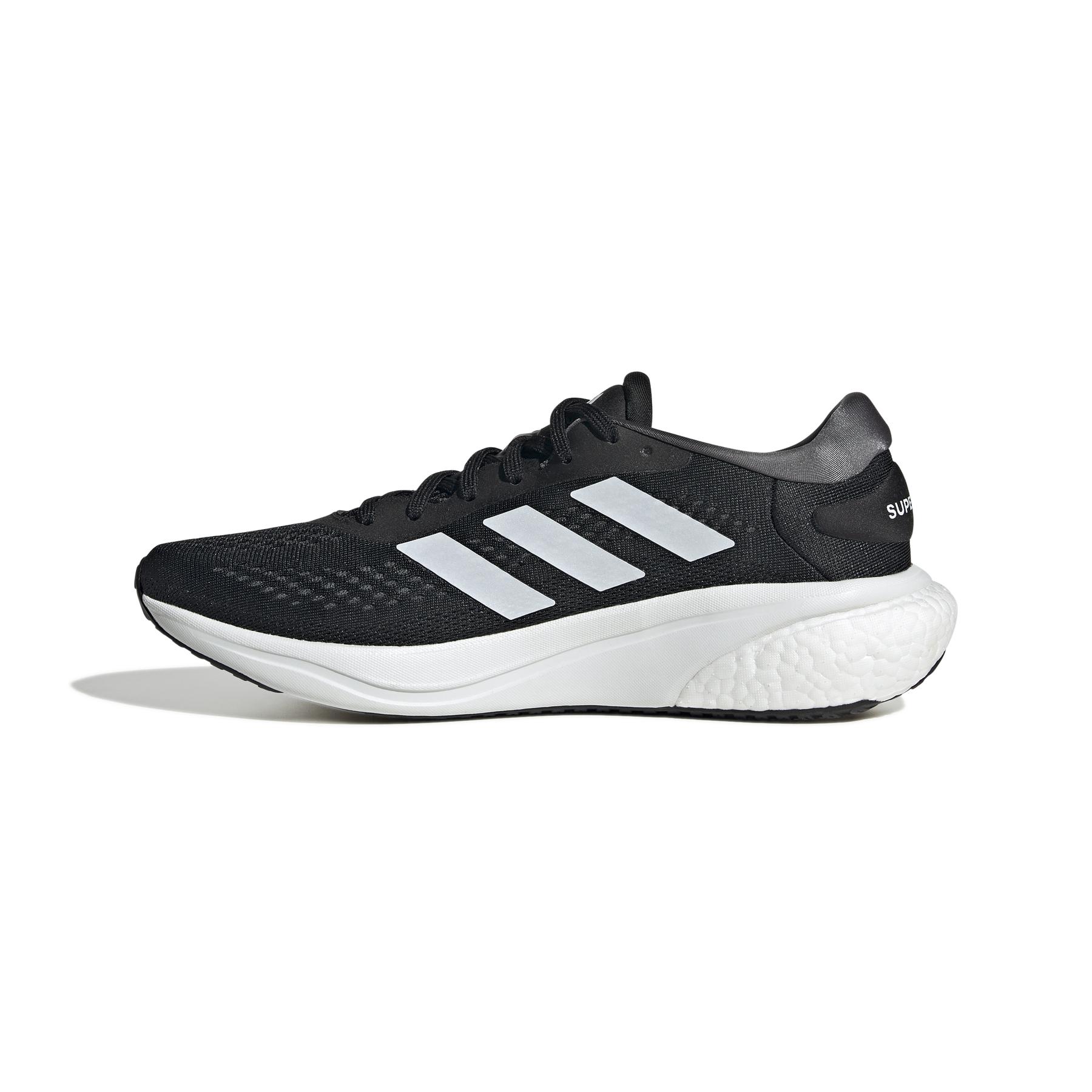 product/a/d/adidas_gw9088_5_footwear_photography_side_medial_center_view_white_000.jpg