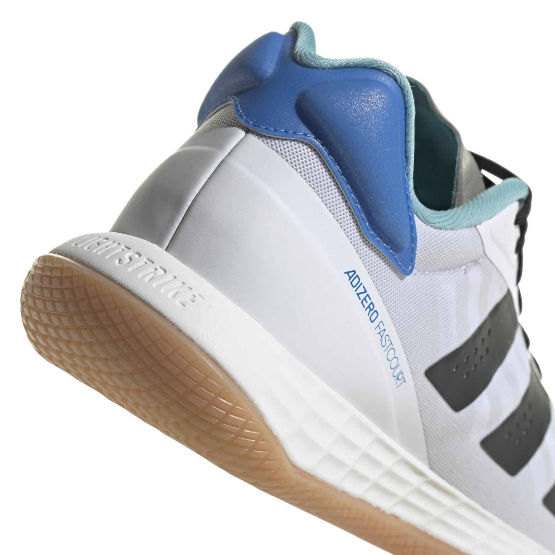 product/a/d/adidas_gx3768_8_footwear_photography_detail_view_1_white_000.jpg