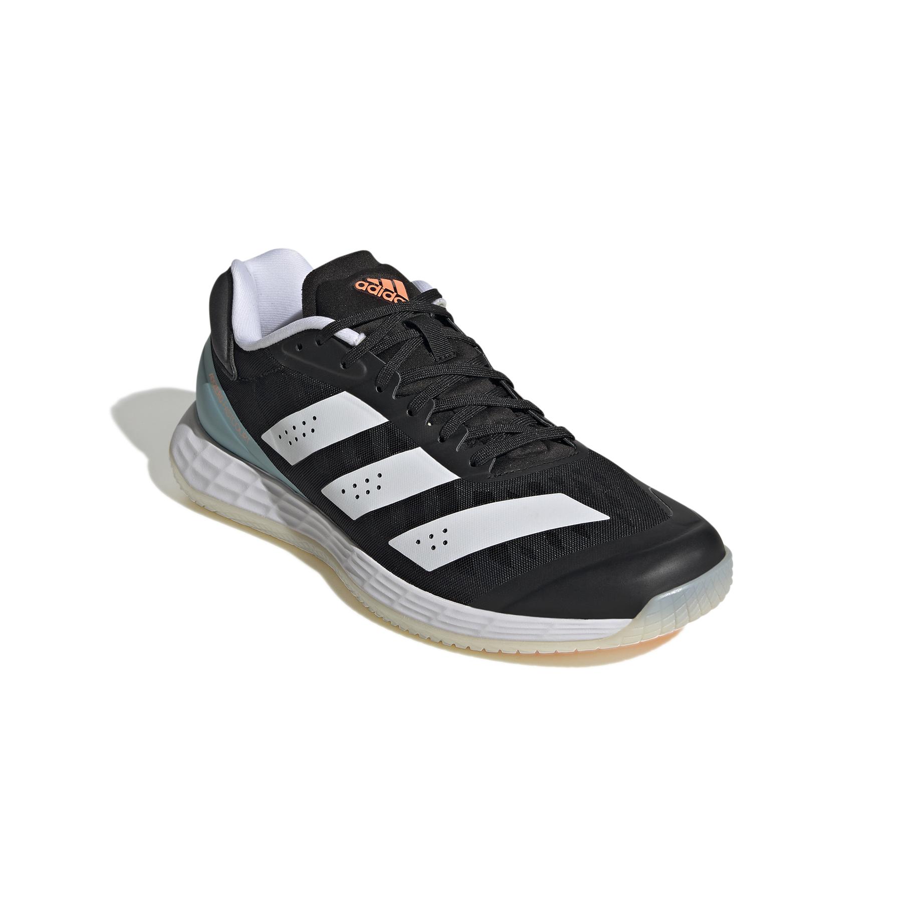 product/a/d/adidas_gx3770_6_footwear_photography_front_lateral_top_view_white_000.jpg