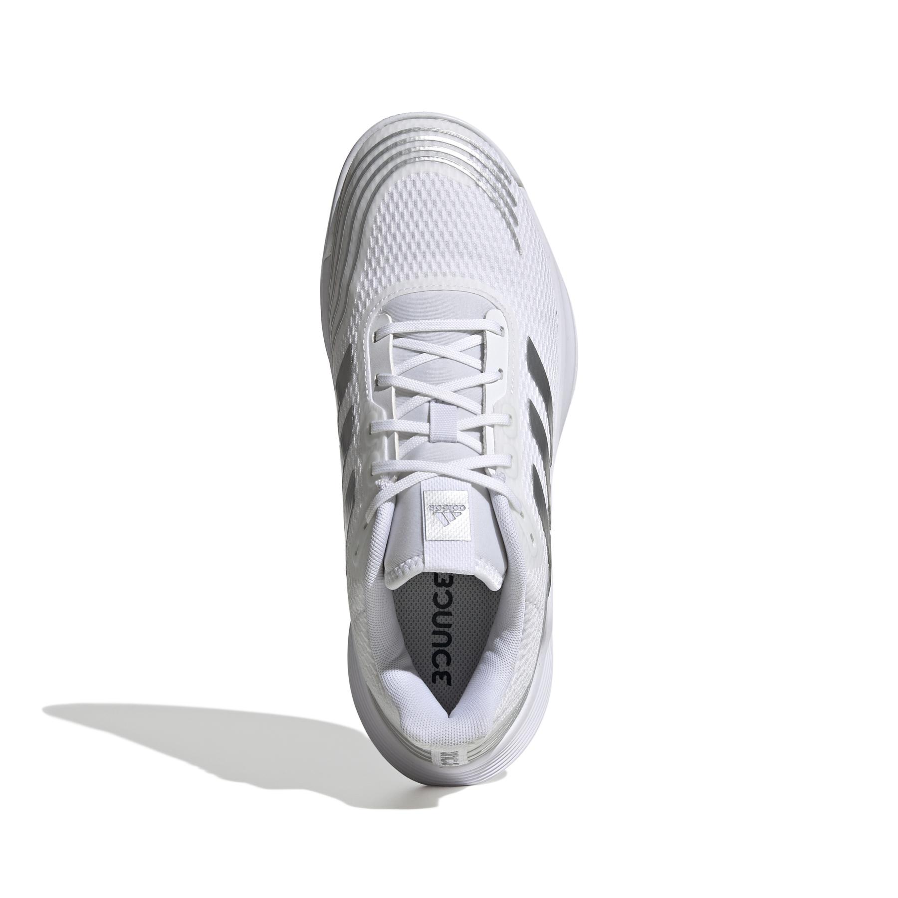 product/a/d/adidas_gx8187_3_footwear_photography_top_portrait_view_white_000.jpg