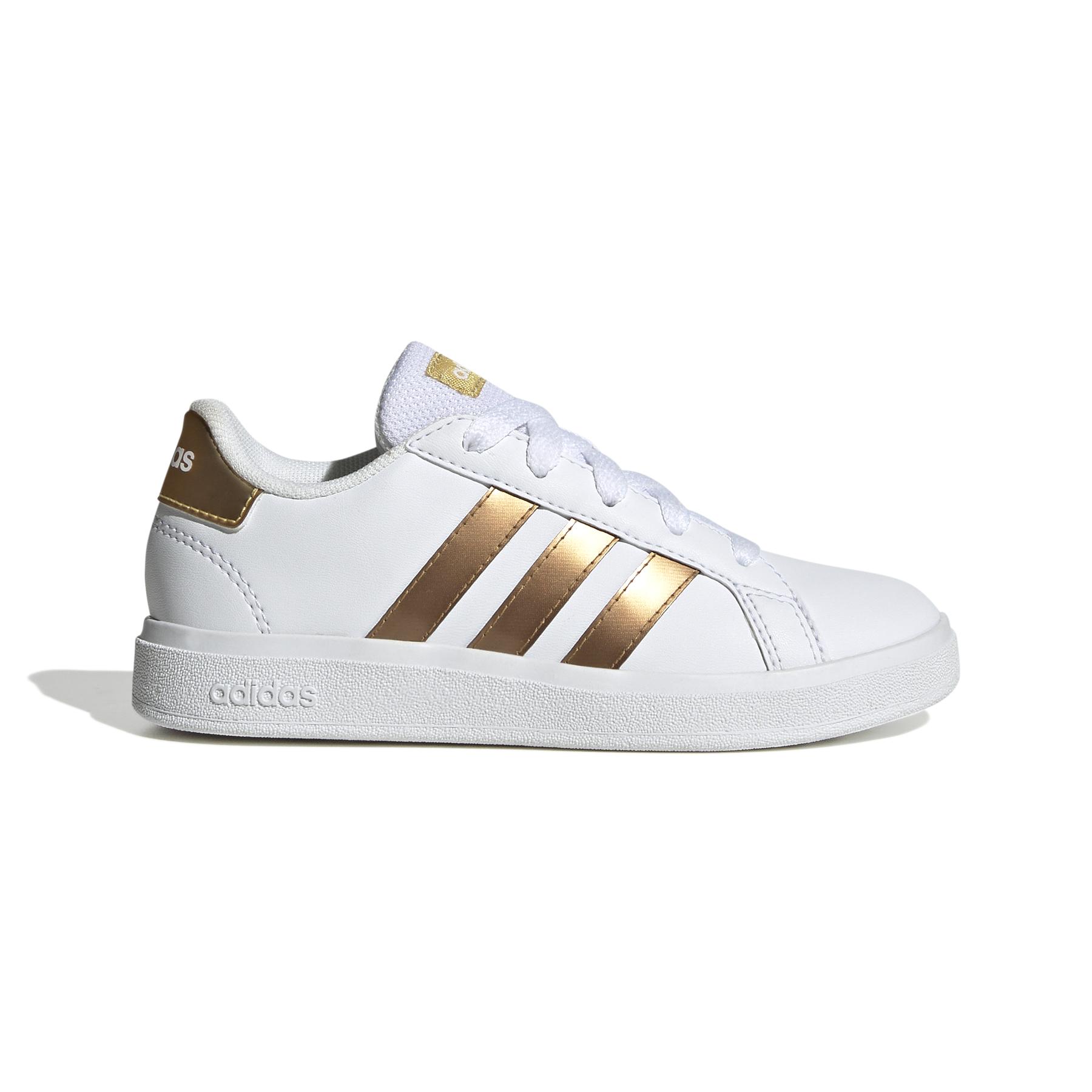 product/a/d/adidas_gy2578_1_footwear_photography_side_lateral_center_view_white_000.jpg