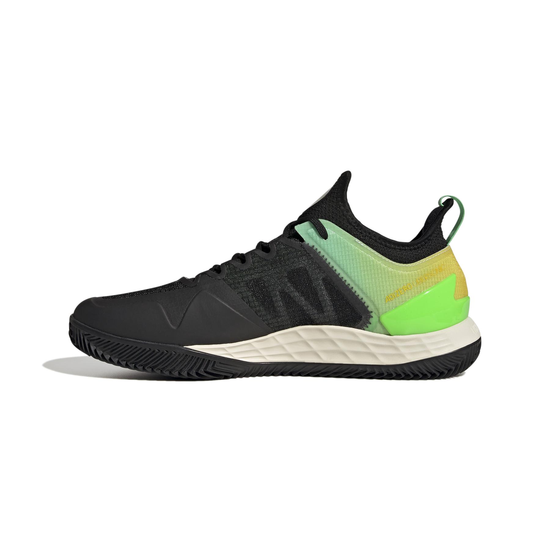 product/a/d/adidas_gy4004_5_footwear_photography_side_medial_center_view_white_000.jpg