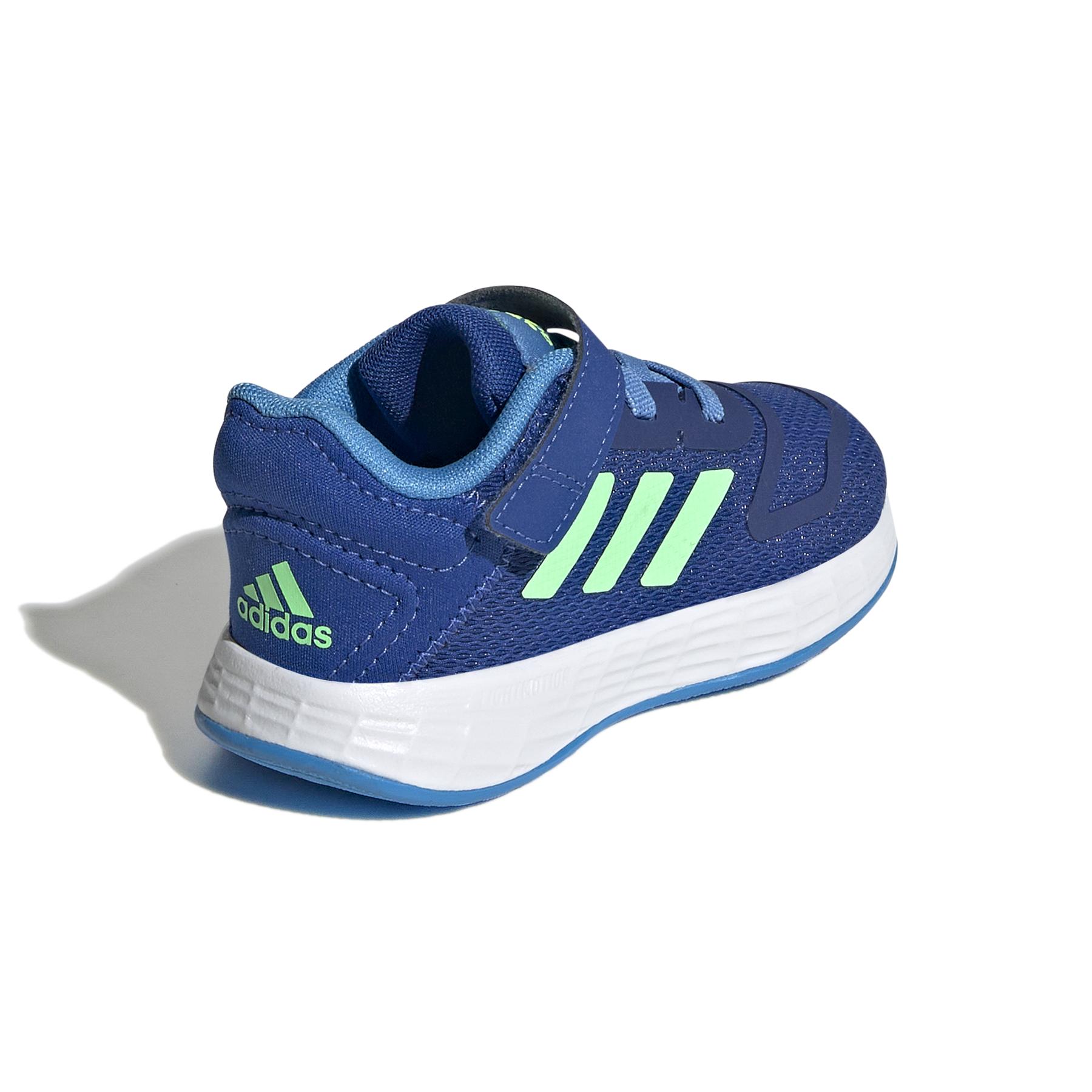 product/a/d/adidas_gy6794_7_footwear_photography_back_lateral_top_view_white_000.jpg