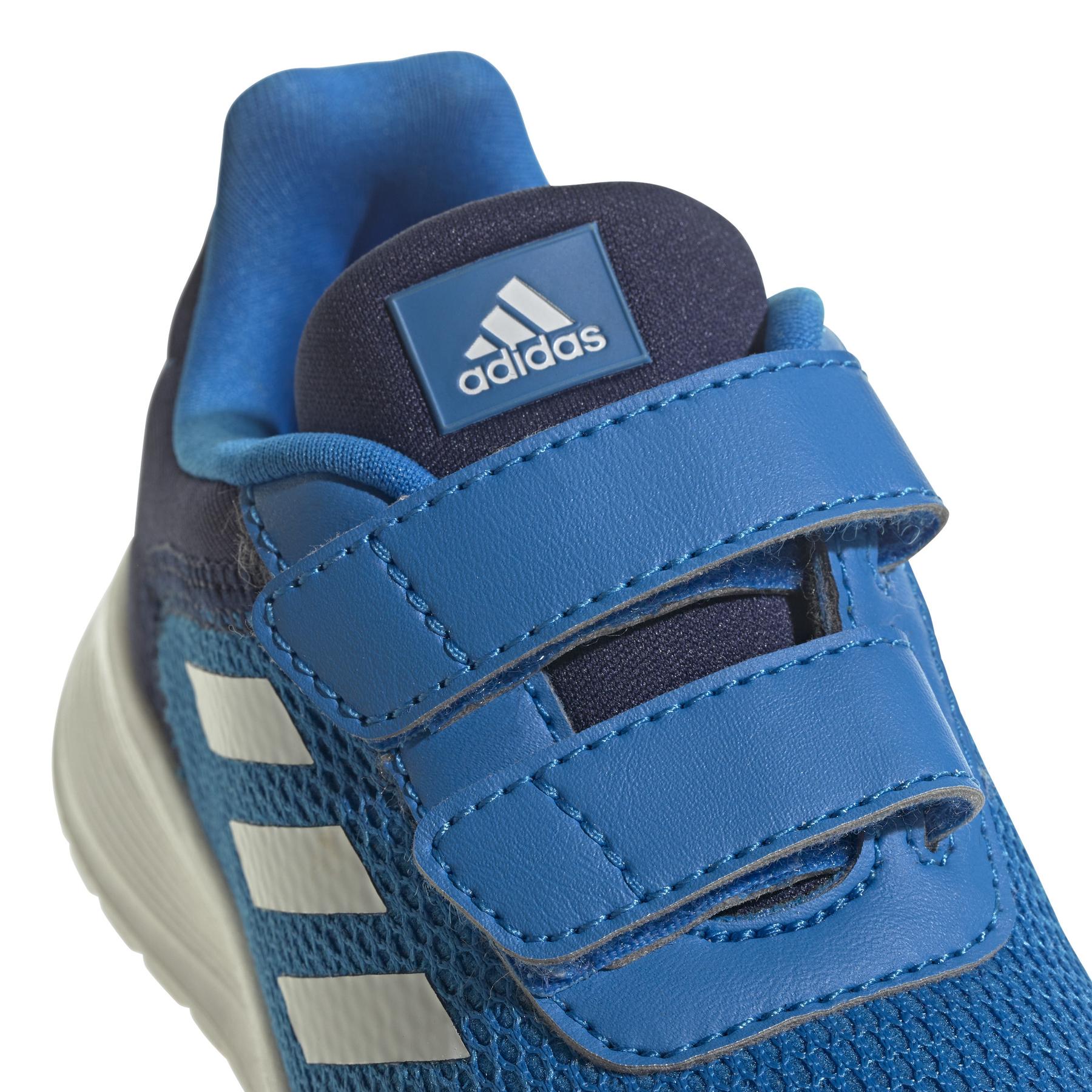 product/a/d/adidas_gz5858_8_footwear_photography_detail_view_1_white_000.jpg
