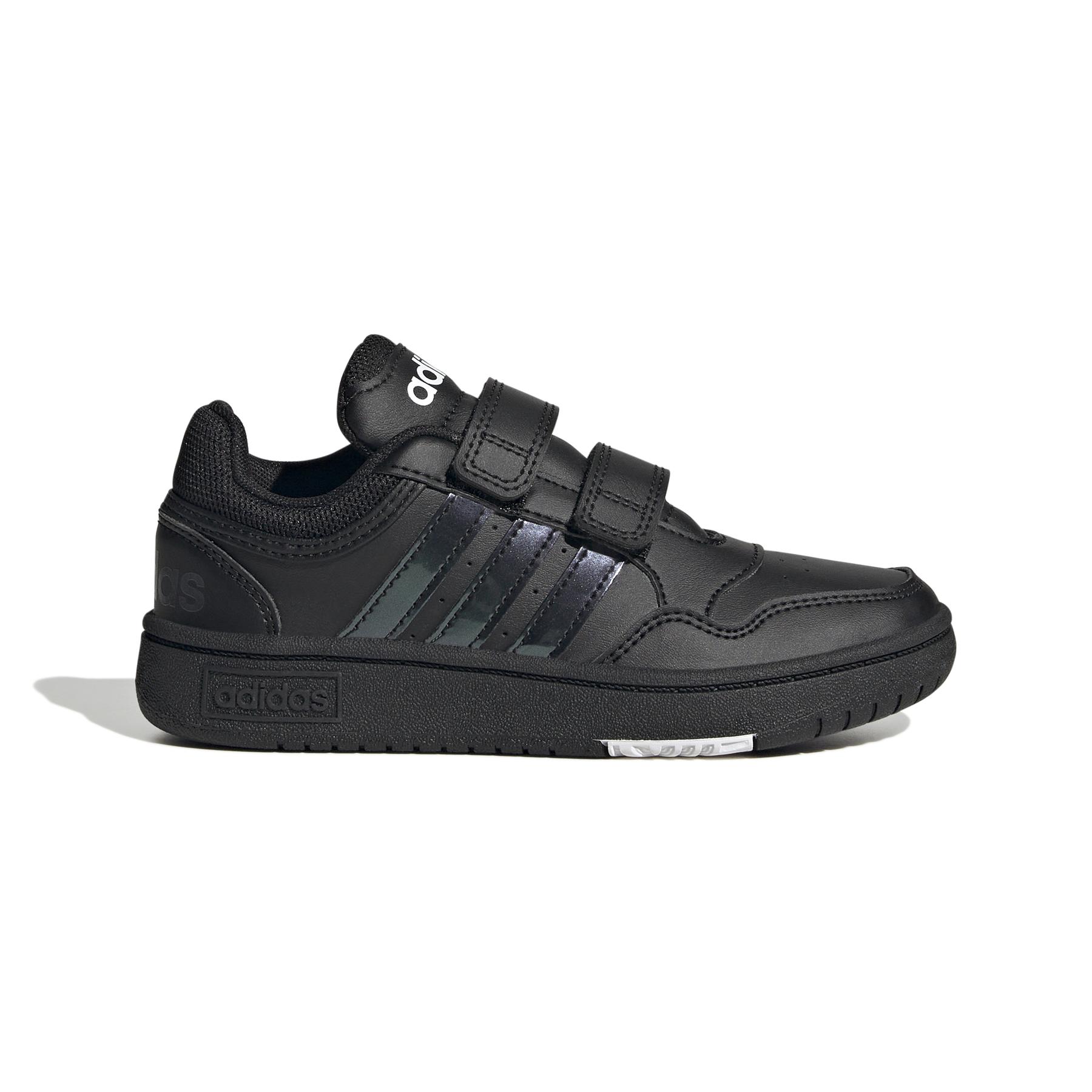 product/a/d/adidas_h03861_1_footwear_photography_side_lateral_center_view_white.jpg