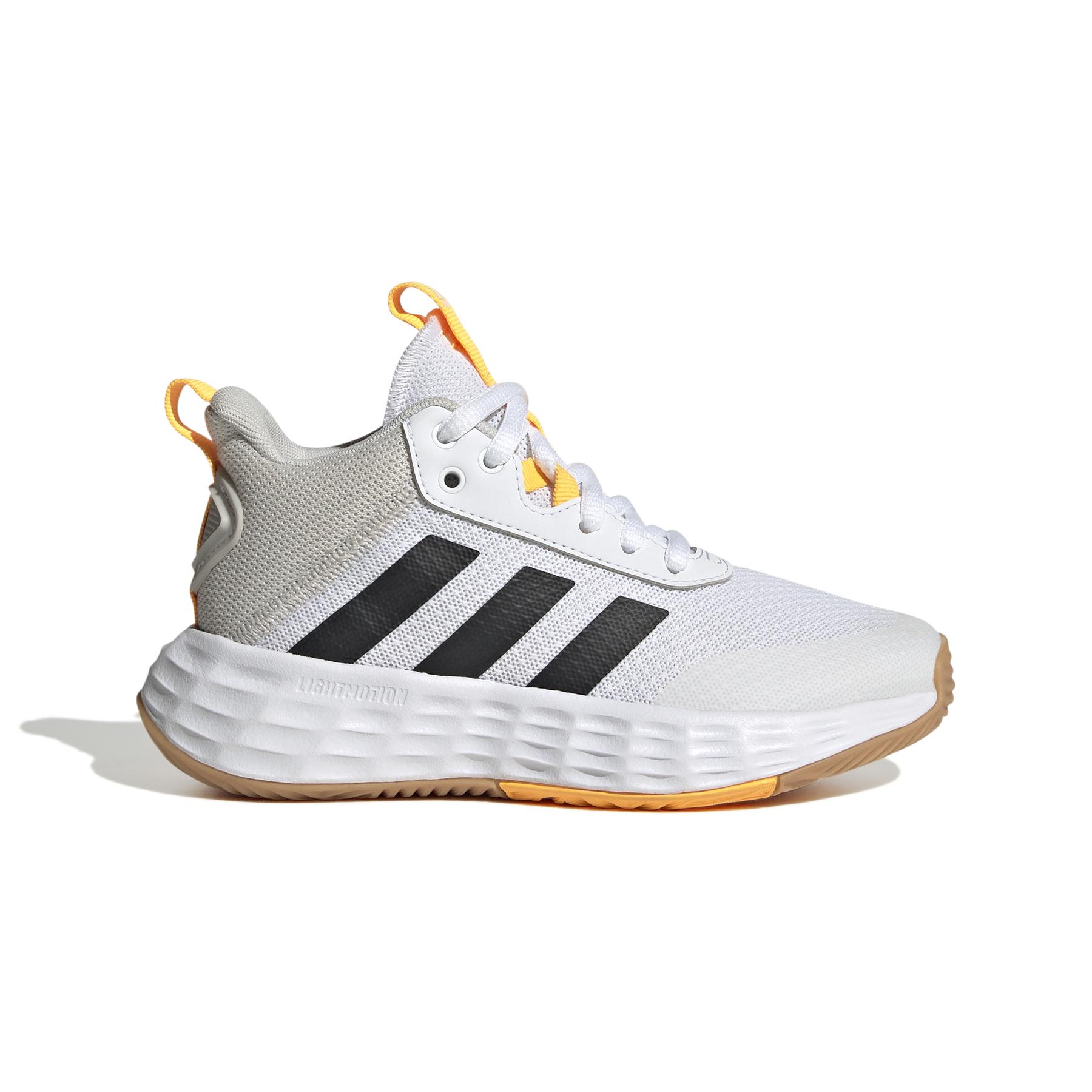 product/a/d/adidas_h06418_1_footwear_photography_side_lateral_center_view_white.jpg