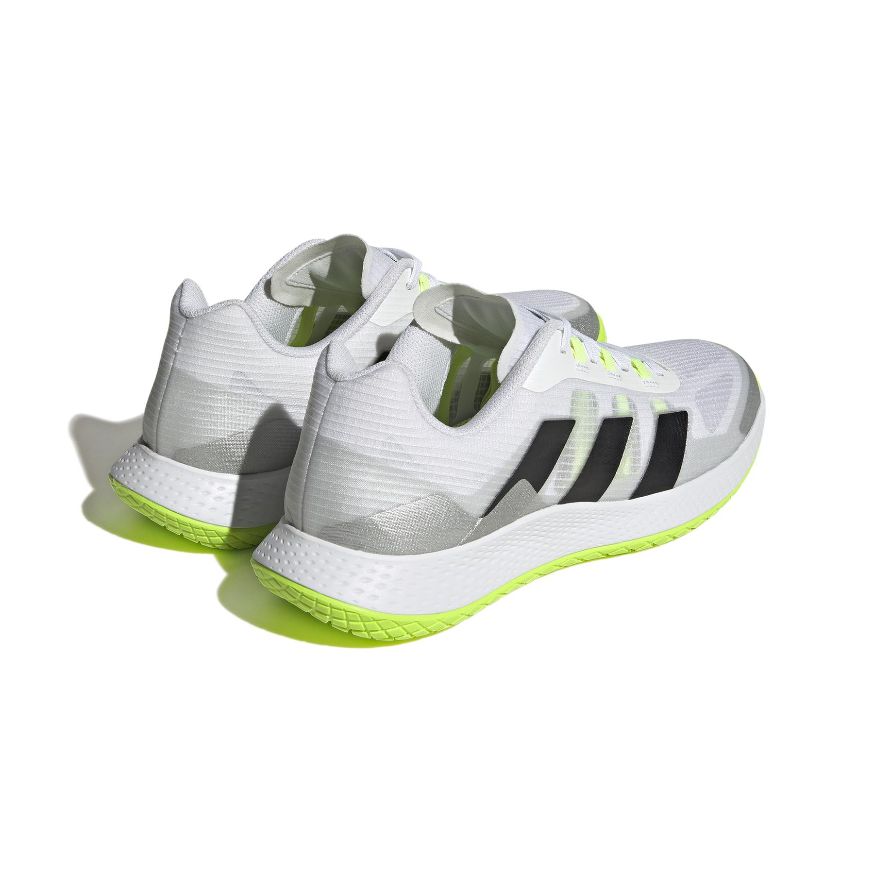 product/a/d/adidas_hp3362_6_footwear_photography_back_lateral_top_view_white_2x.jpg