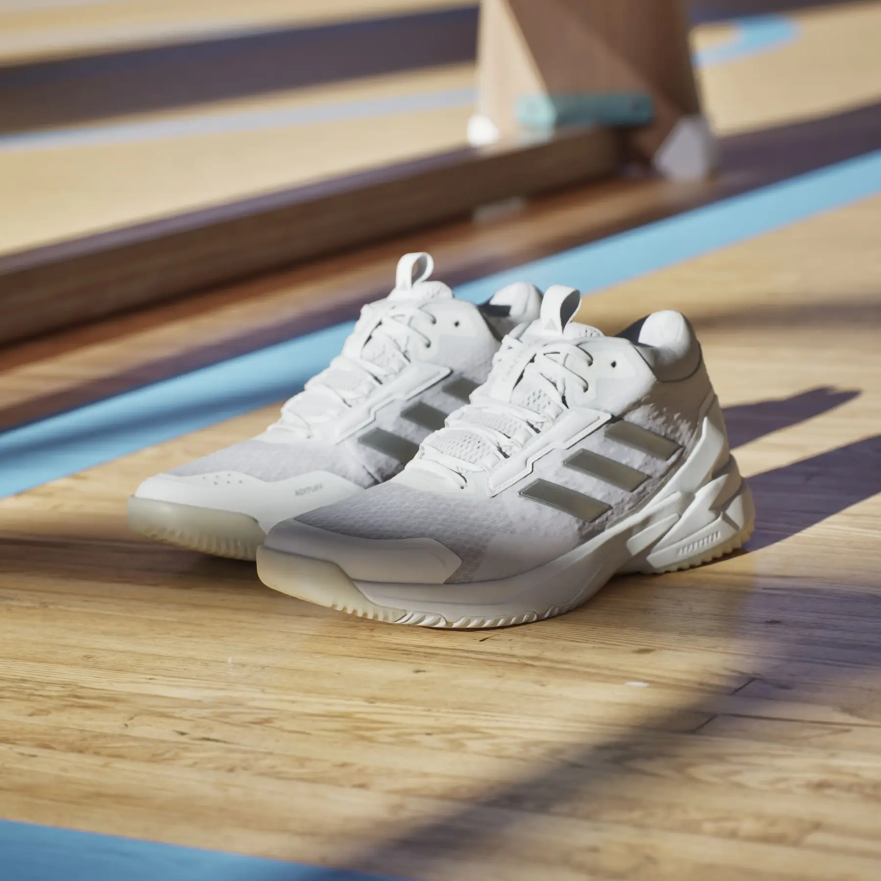 adidas Crazyflight 6 mid Women's Indoor Shoes | Handball-Store