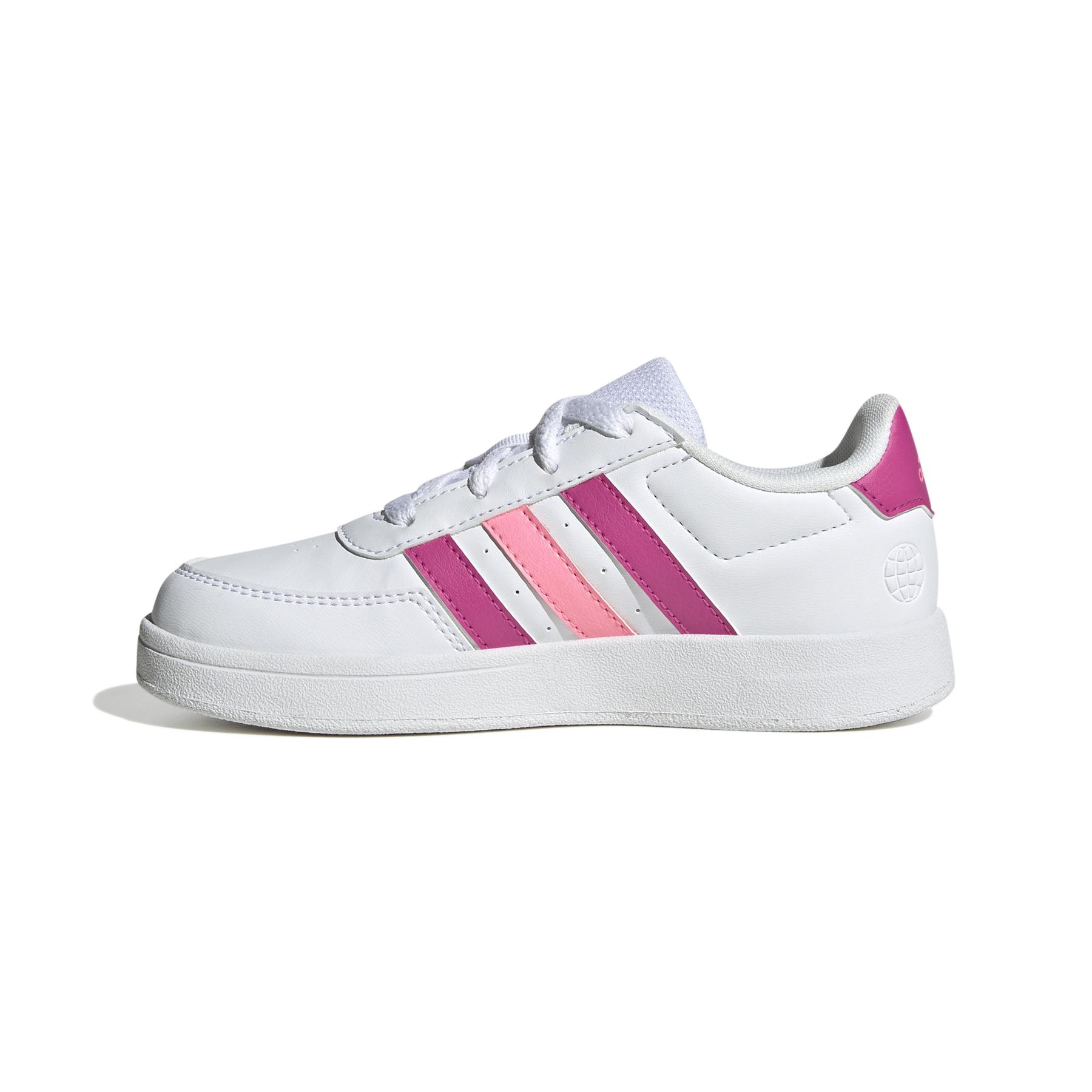 product/a/d/adidas_hp8959_5_footwear_photography_side_medial_center_view_white-nw052424.jpg