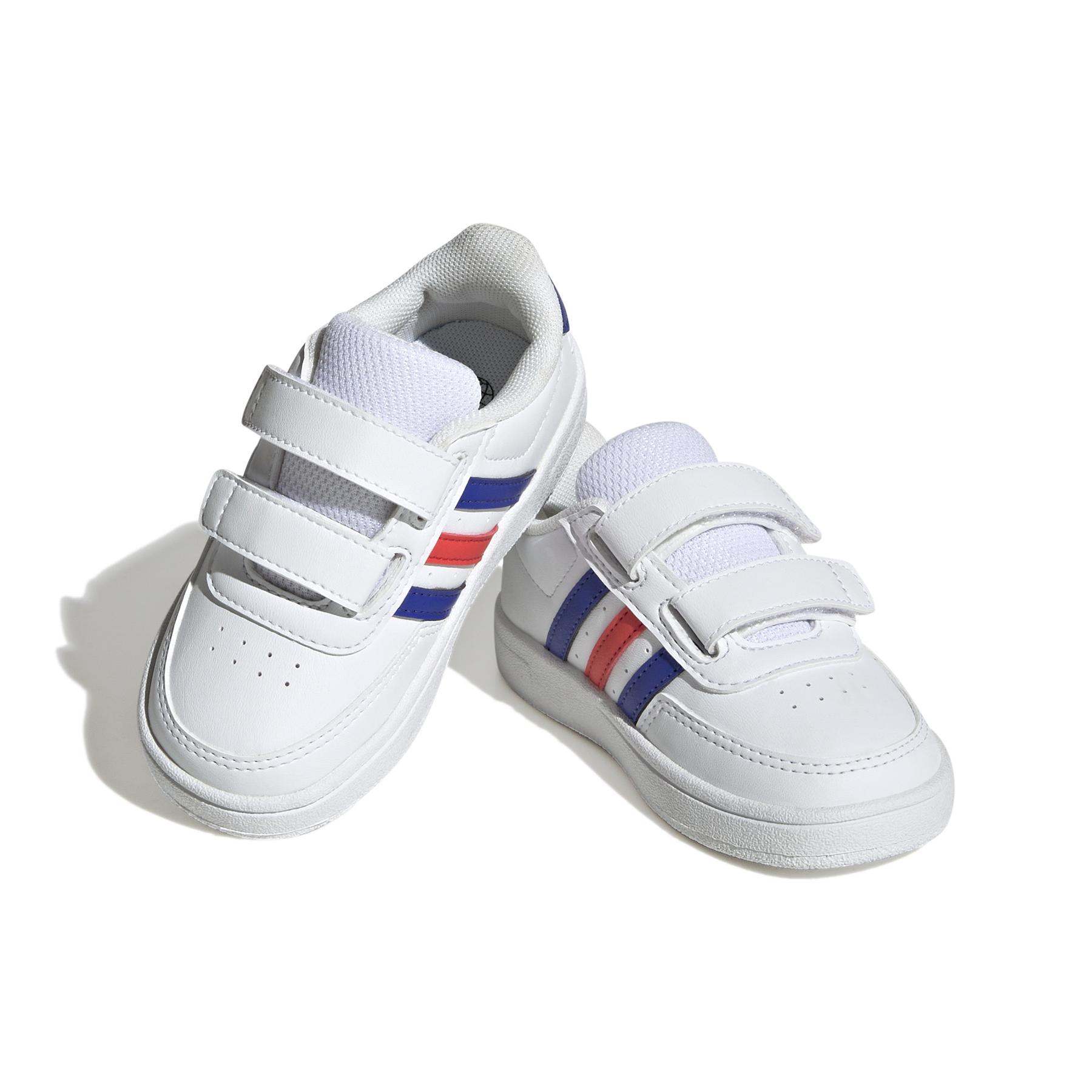 product/a/d/adidas_hp8971_6_footwear_photography_front_lateral_top_view_white-nw091625.jpg