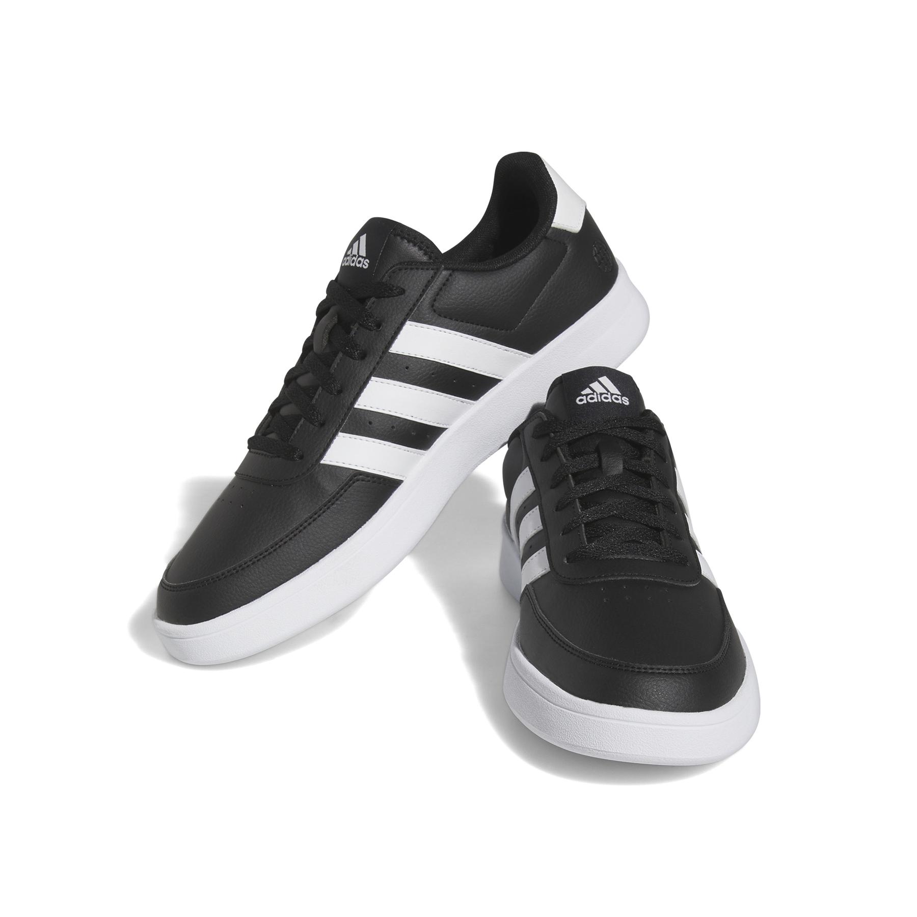 product/a/d/adidas_hp9425_6_footwear_photography_front_lateral_top_view_white-nw052424.jpg
